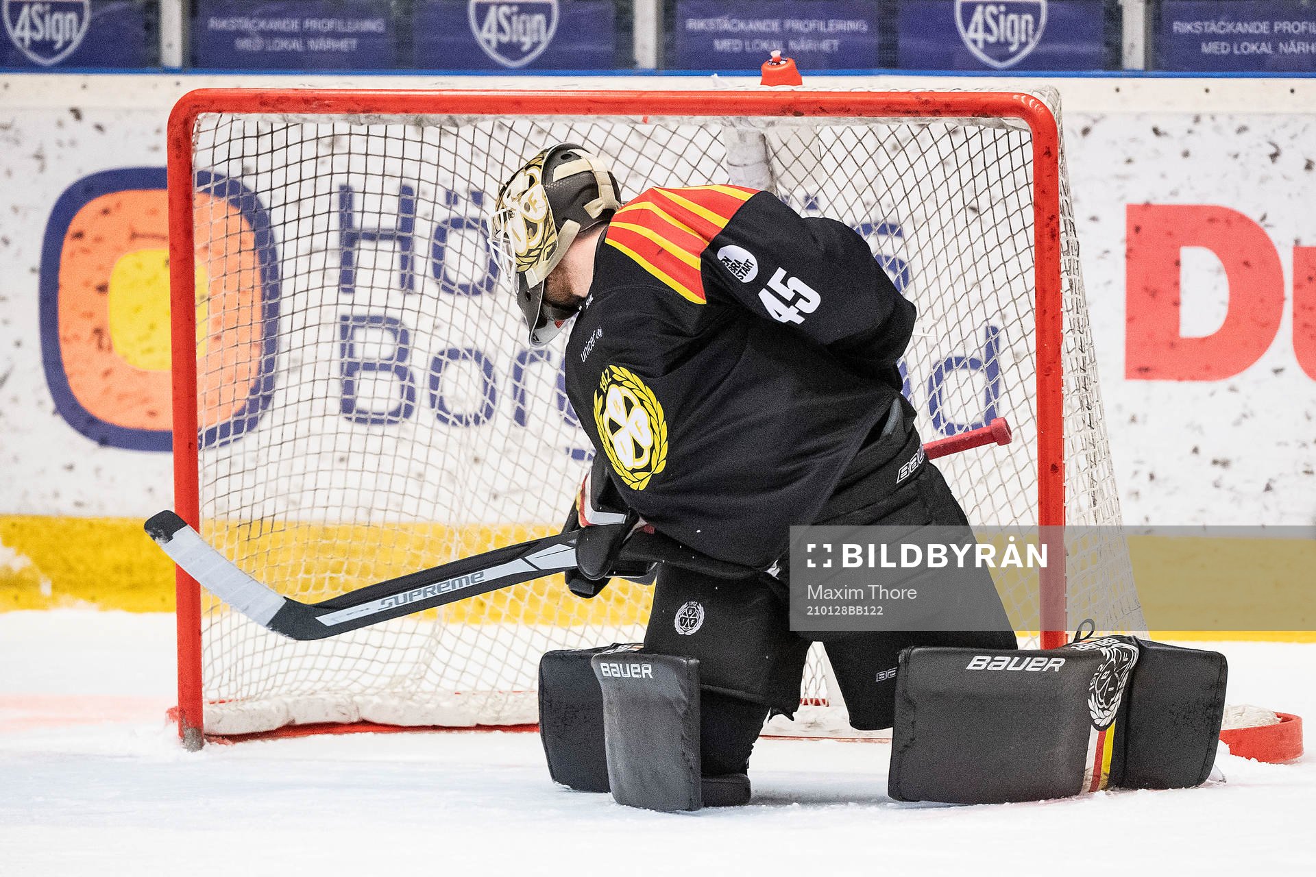 Brynäs målvakt Viktor Andrén släpper in 0-1