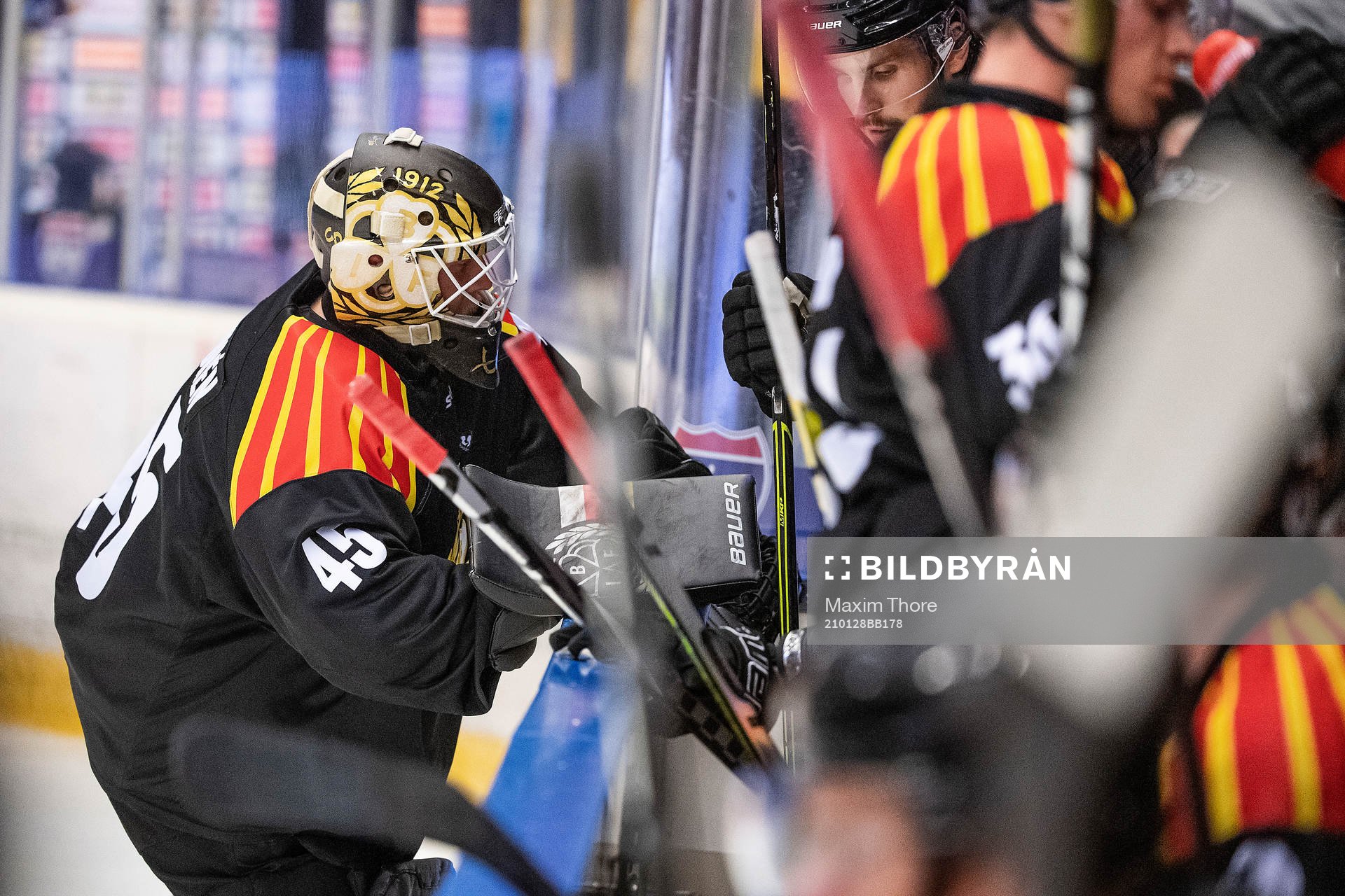 Brynäs målvakt Viktor Andrén byts ut