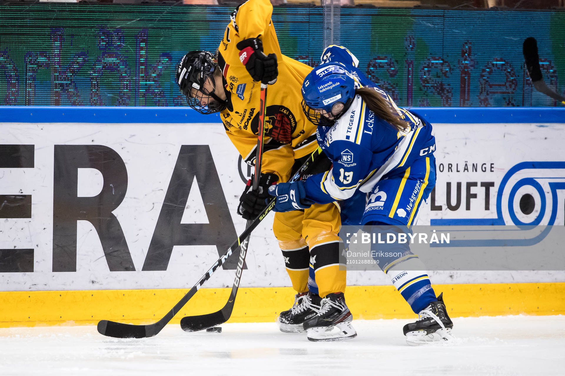 Luleås Josefine Hoegh Persson och Leksands Hanna Sköld