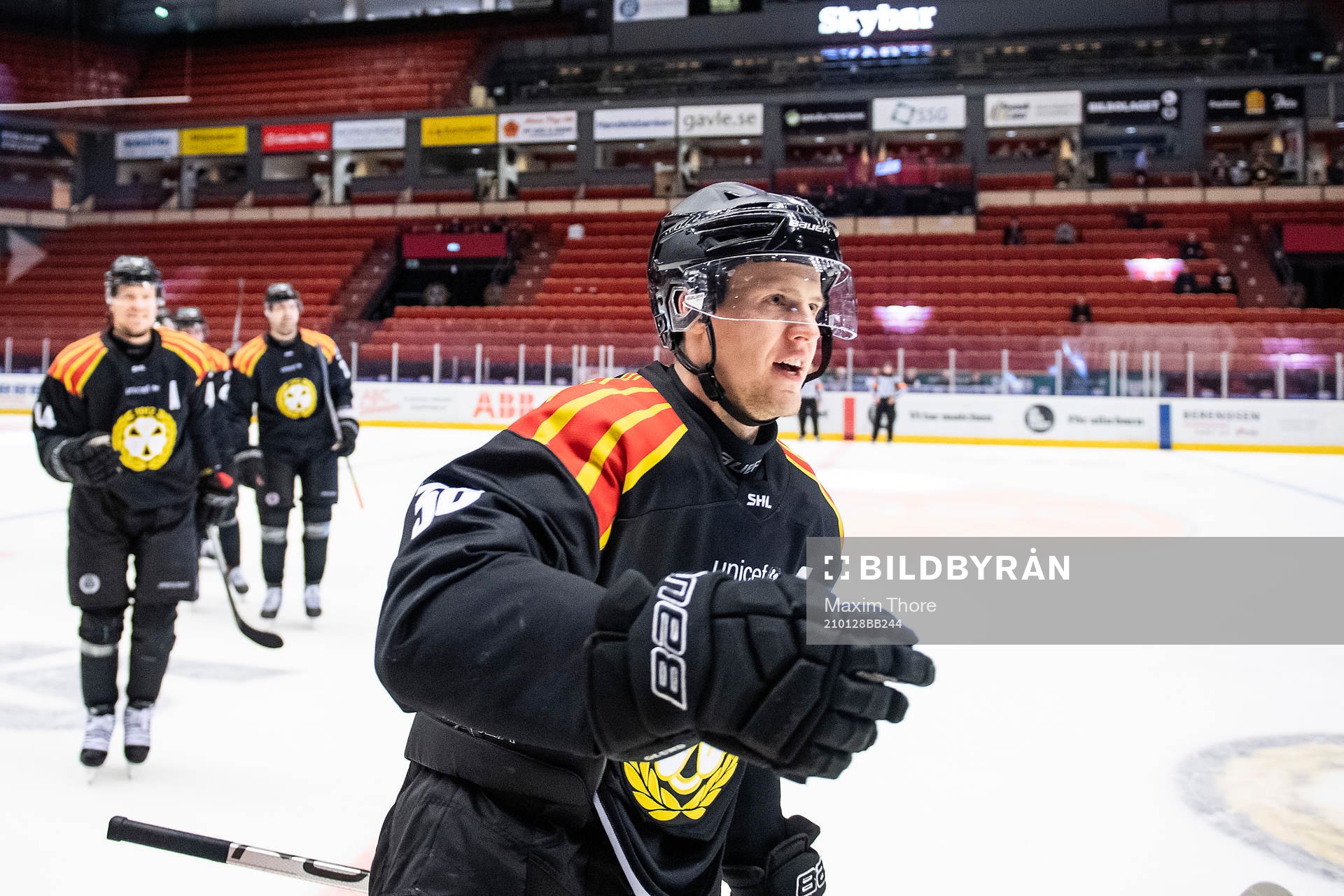 Brynäs Linus Ölund jublar