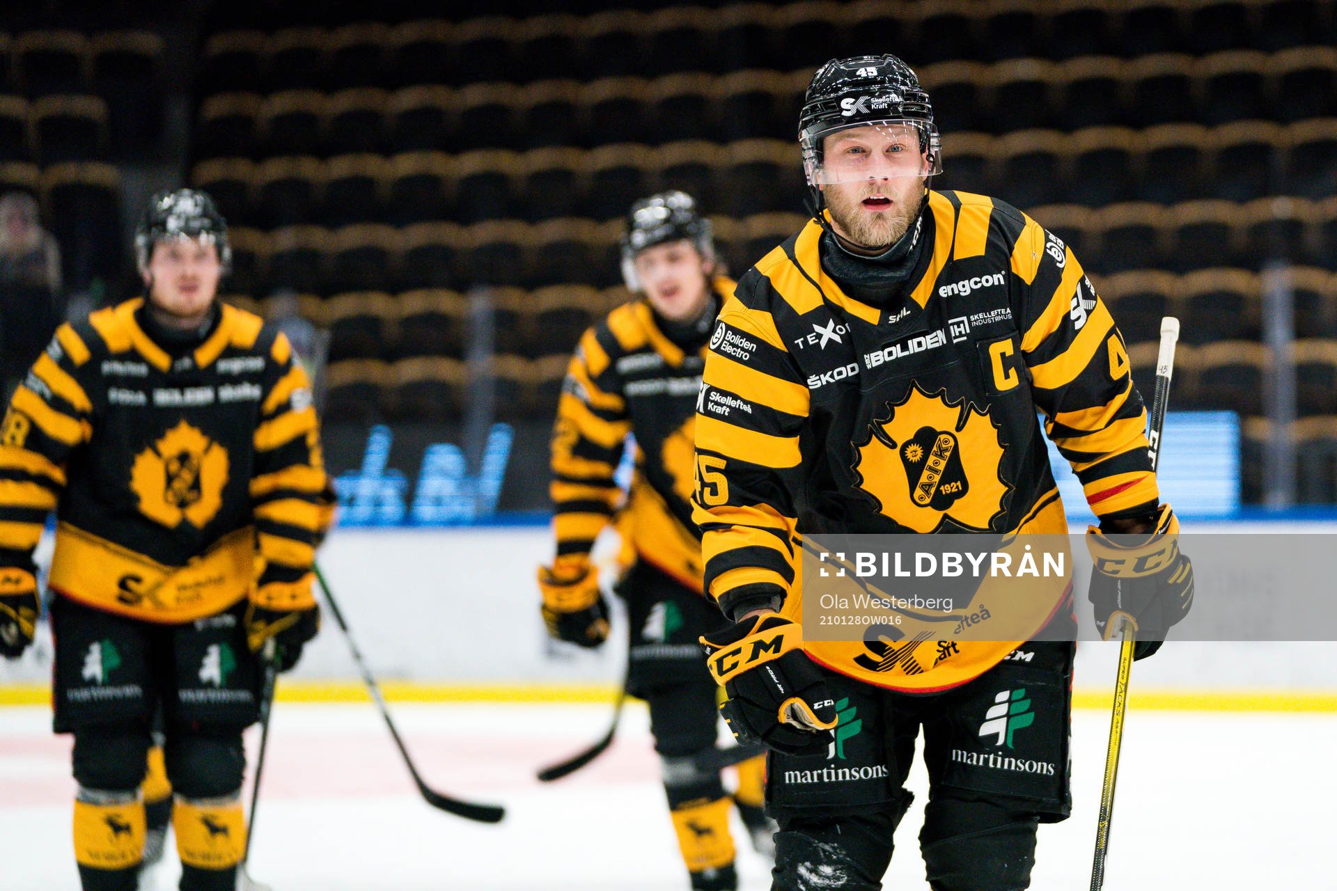 Skellefteås Oscar Möller jublar