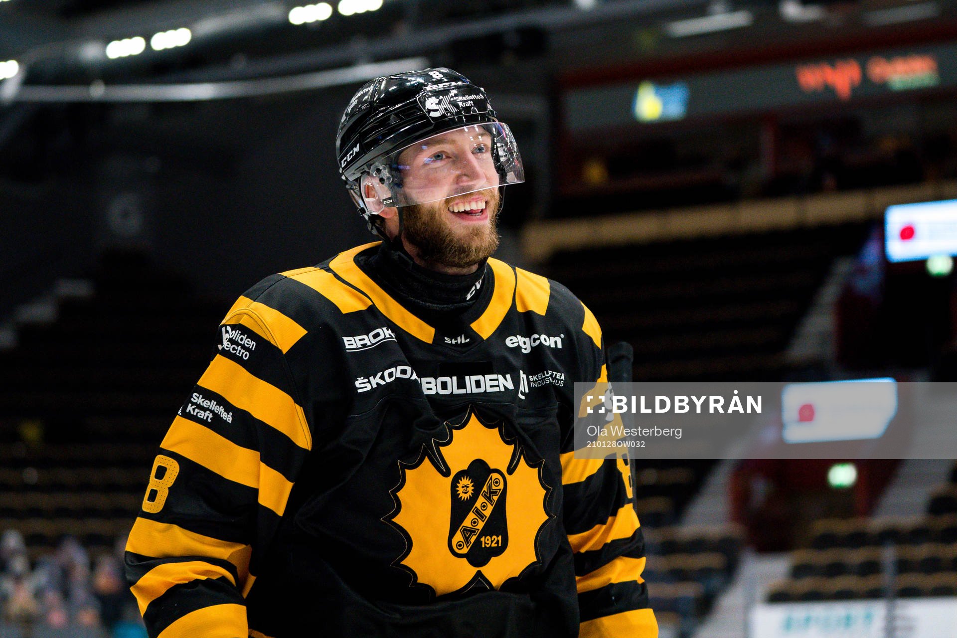 Skellefteås Petter Granberg jublar