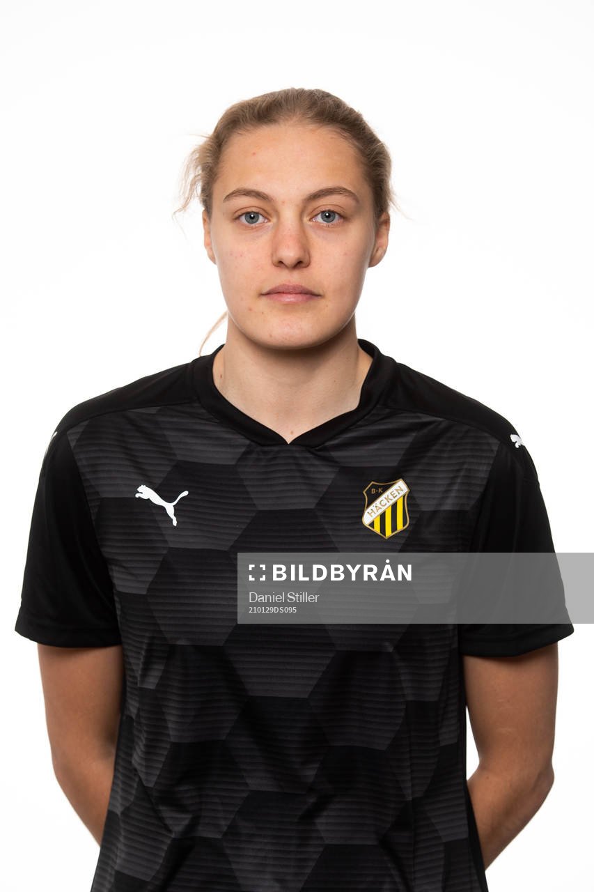 Elma Junttila Nelhage