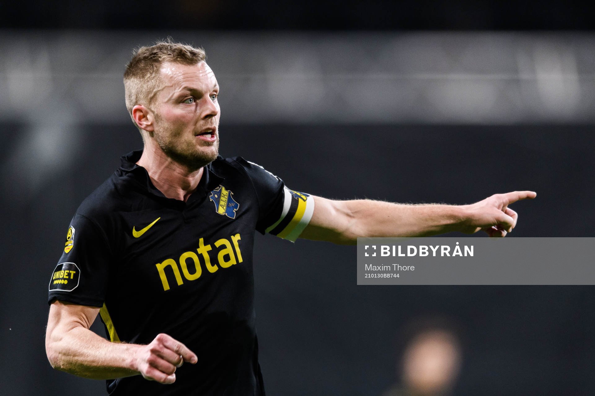 s Sebastian Larsson