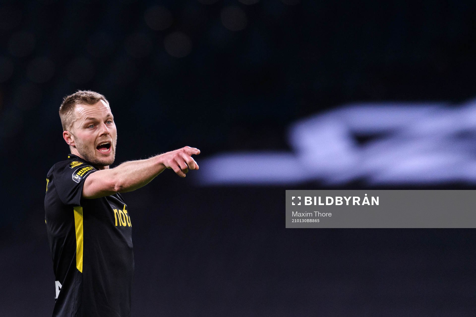 s Sebastian Larsson