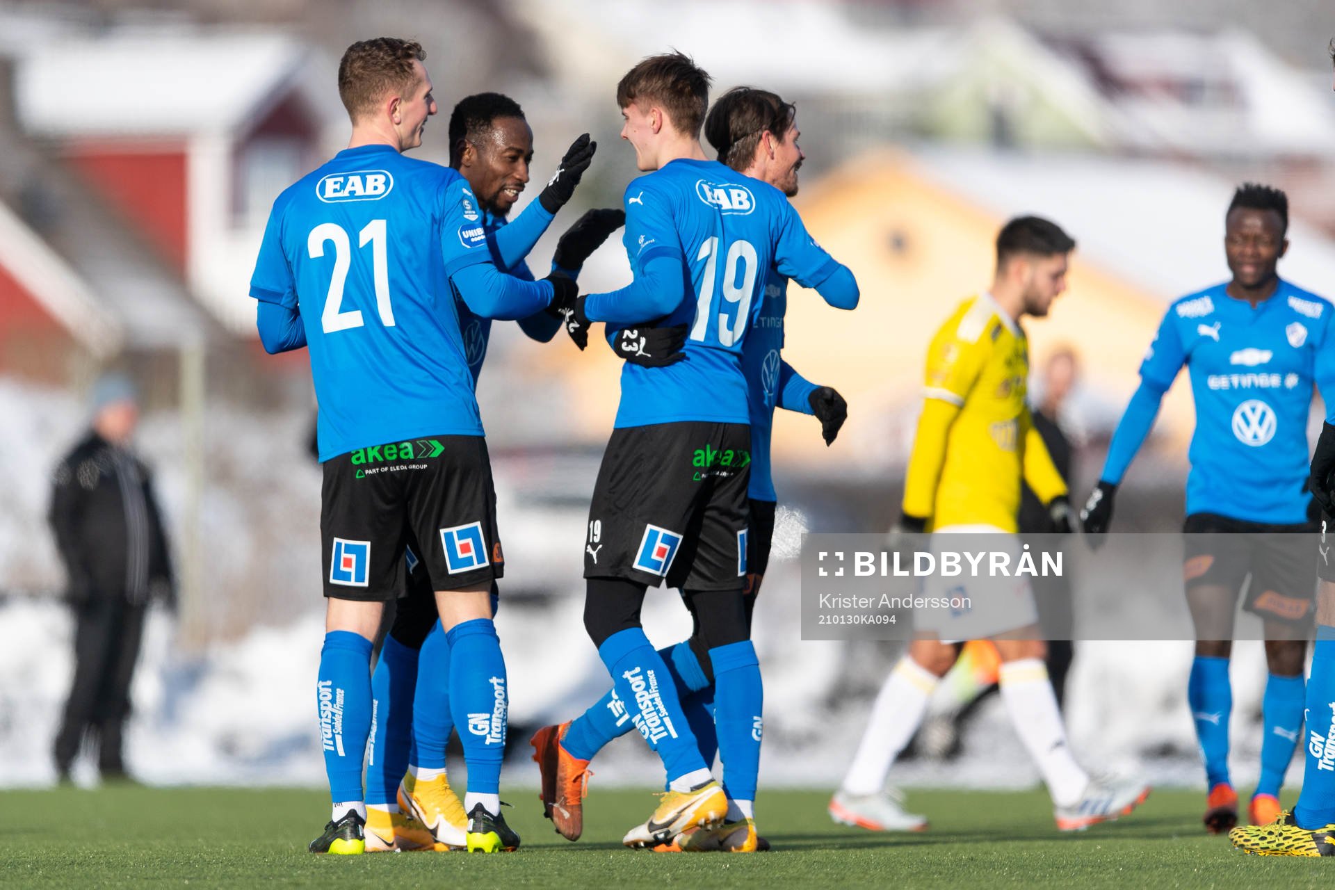 Halmstads spelare jublar