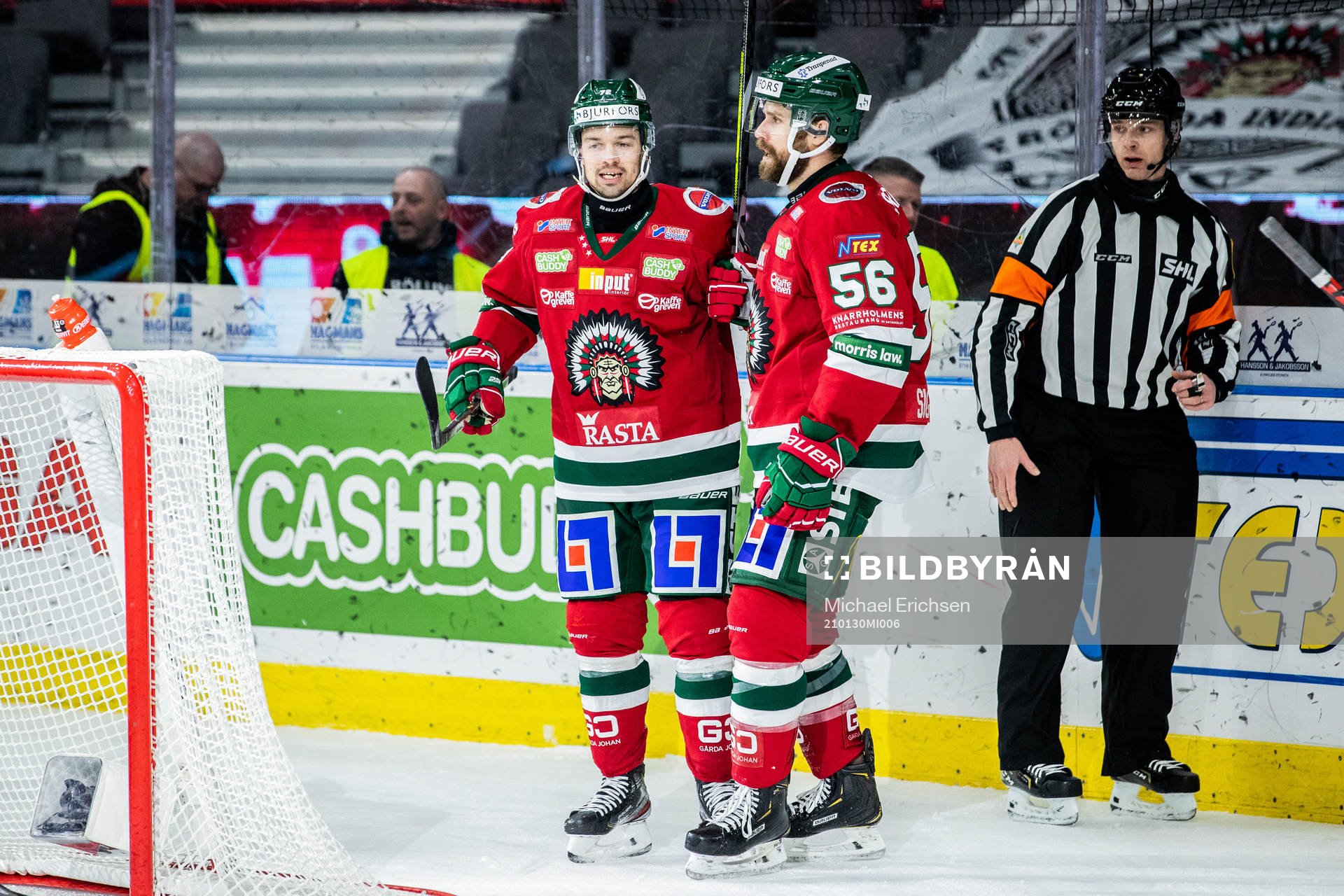 Frölundas Jonathan Sigalet jublar med Patrik Carlsson