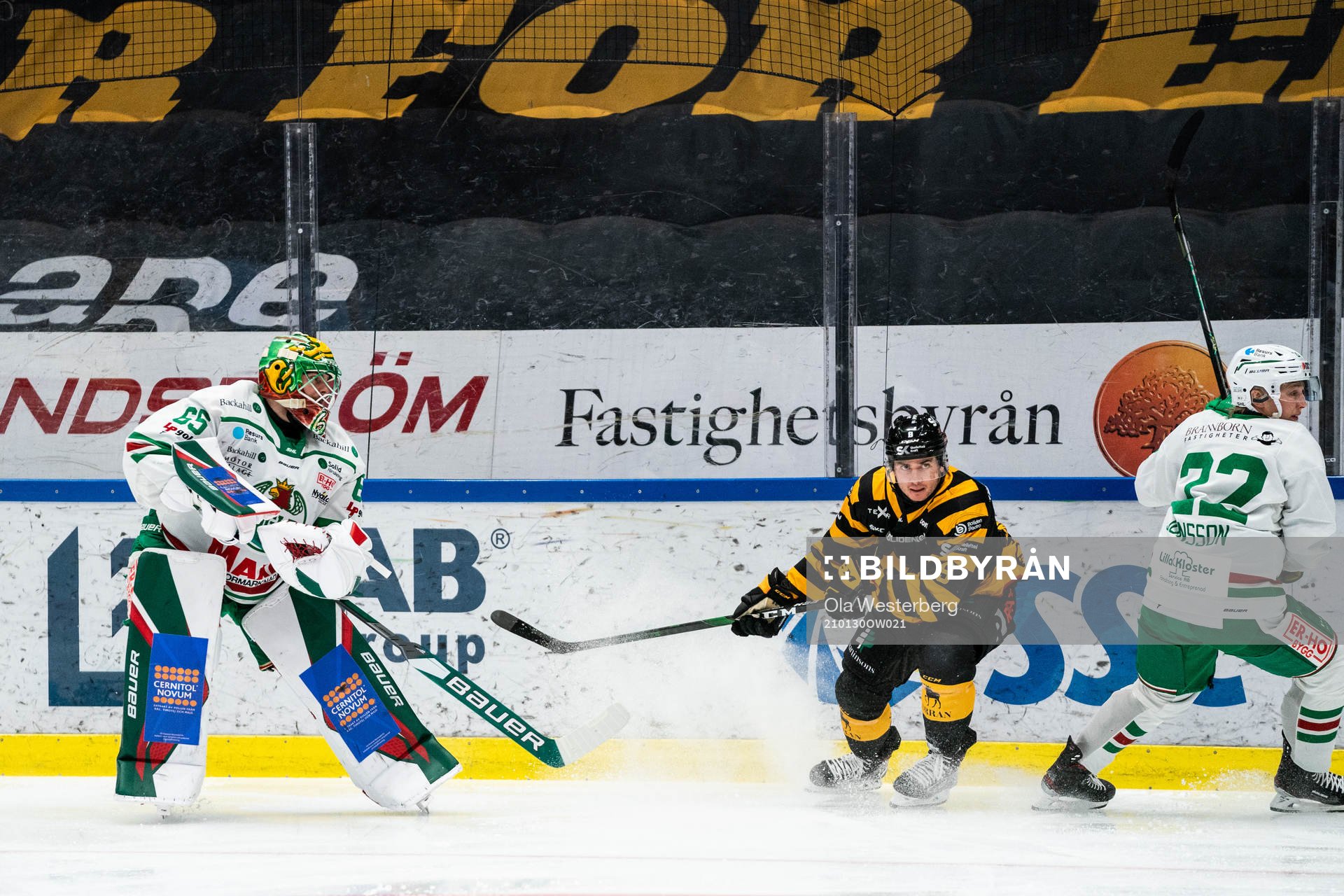 Rögles målvakt Christoffer Rifalk och Skellefteås Darren