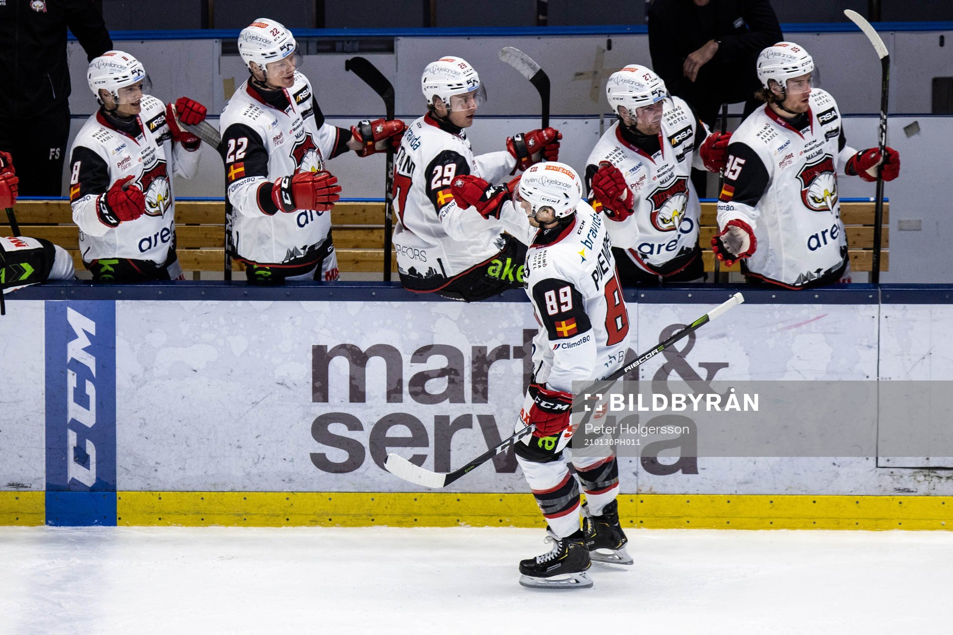 Malmö Redhawks Matt Puempel jublar