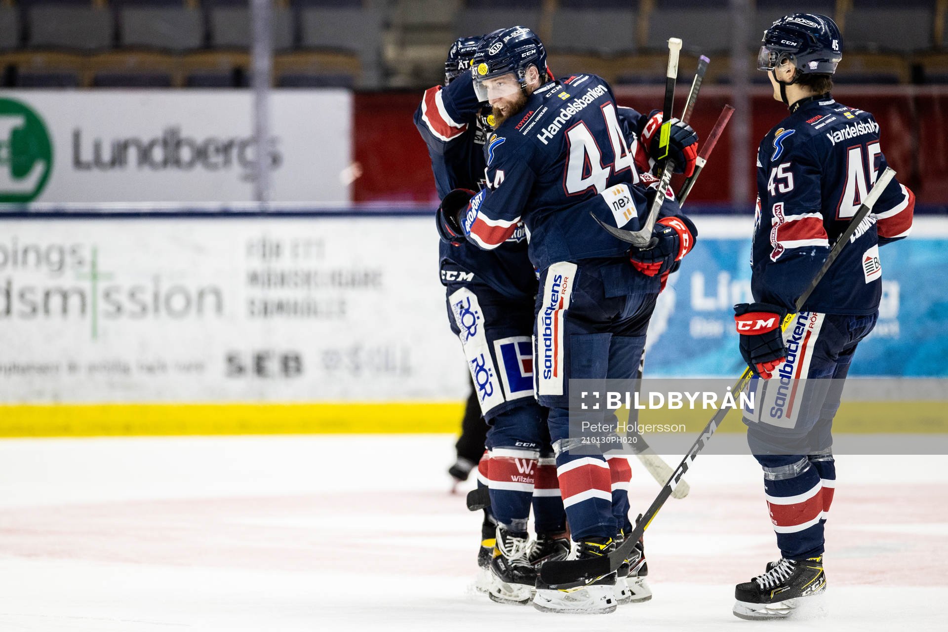 Linköpings Markus Ljungh jublar med Jonas Junland