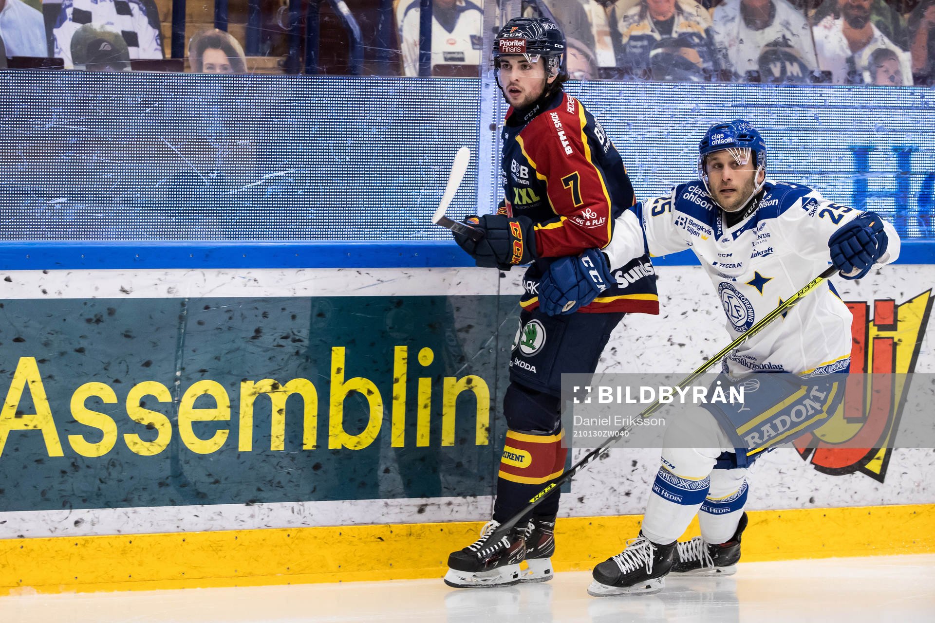 Djurgårdens Robert Nardella och Leksands Carter Camper