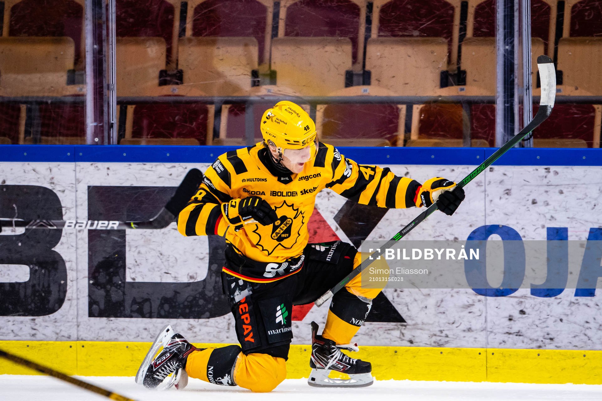 Skellefteås Jonatan Berggren jublar