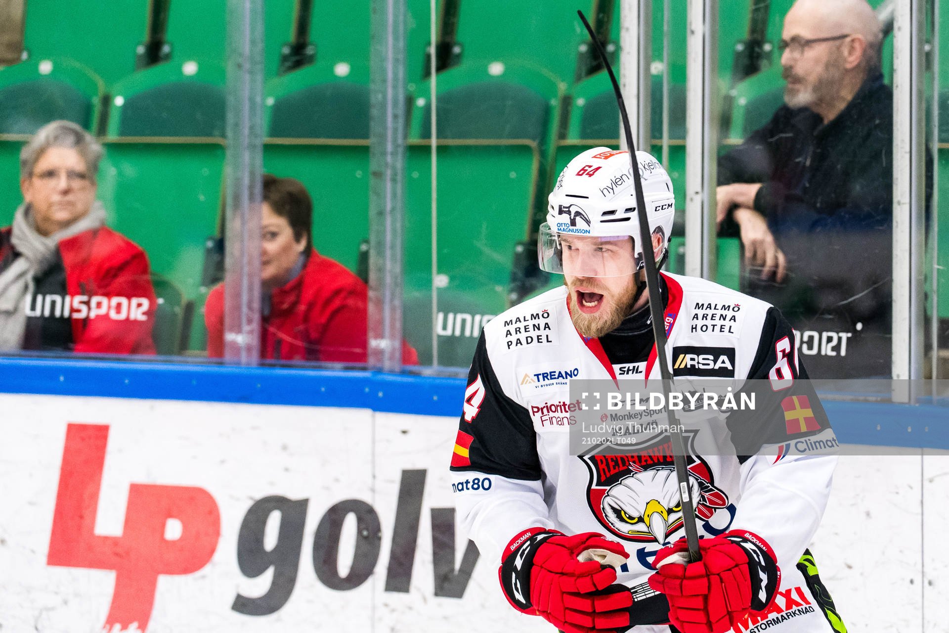 Malmö Redhawks Victor Backman jublar