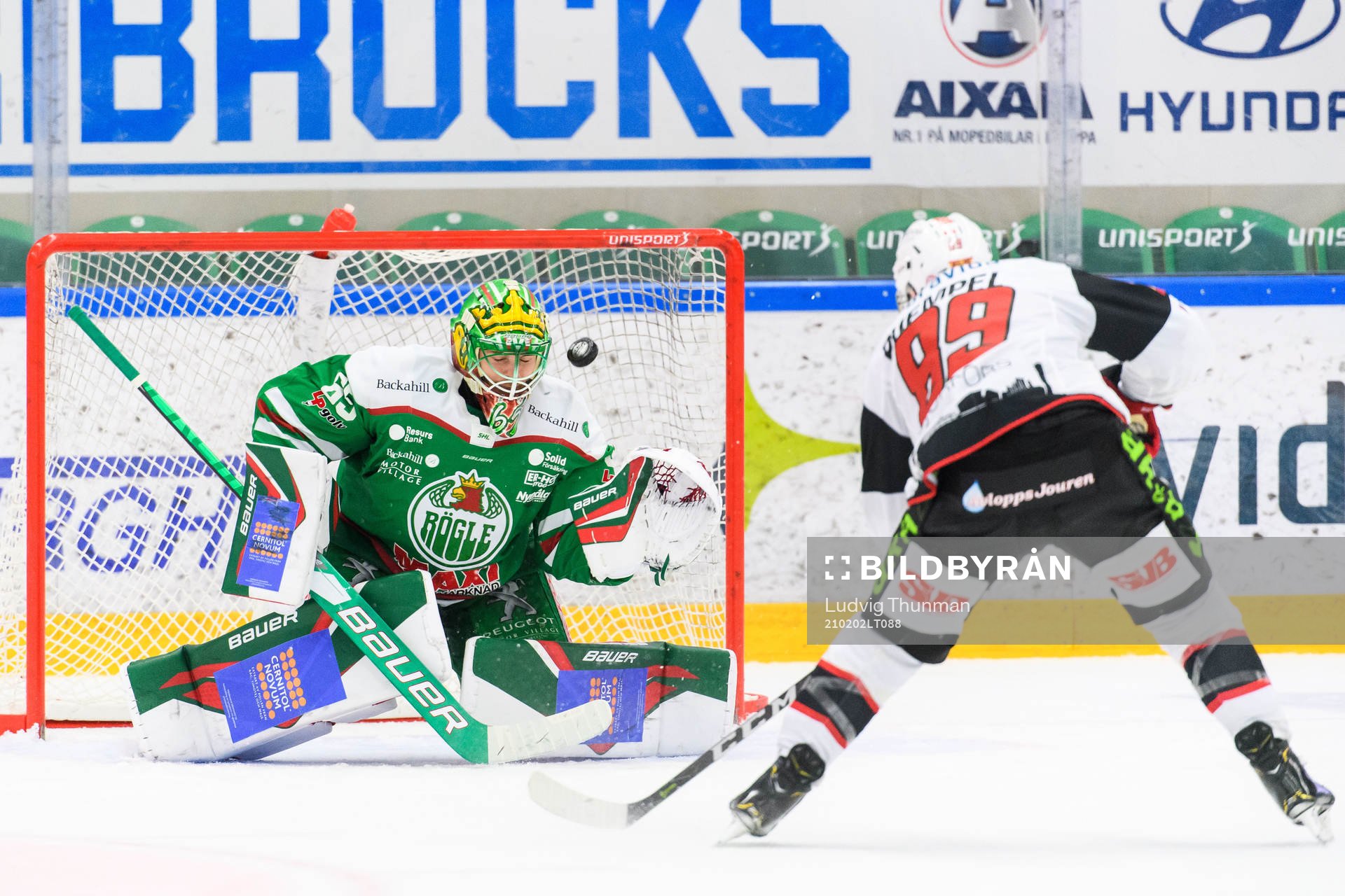 Malmö Redhawks Matt Puempel missar straff på Malmö