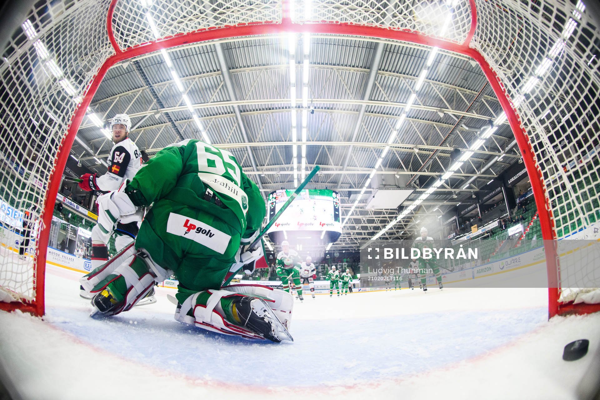 Malmö Redhawks Victor Backman gör 0-1 bakom Rögles