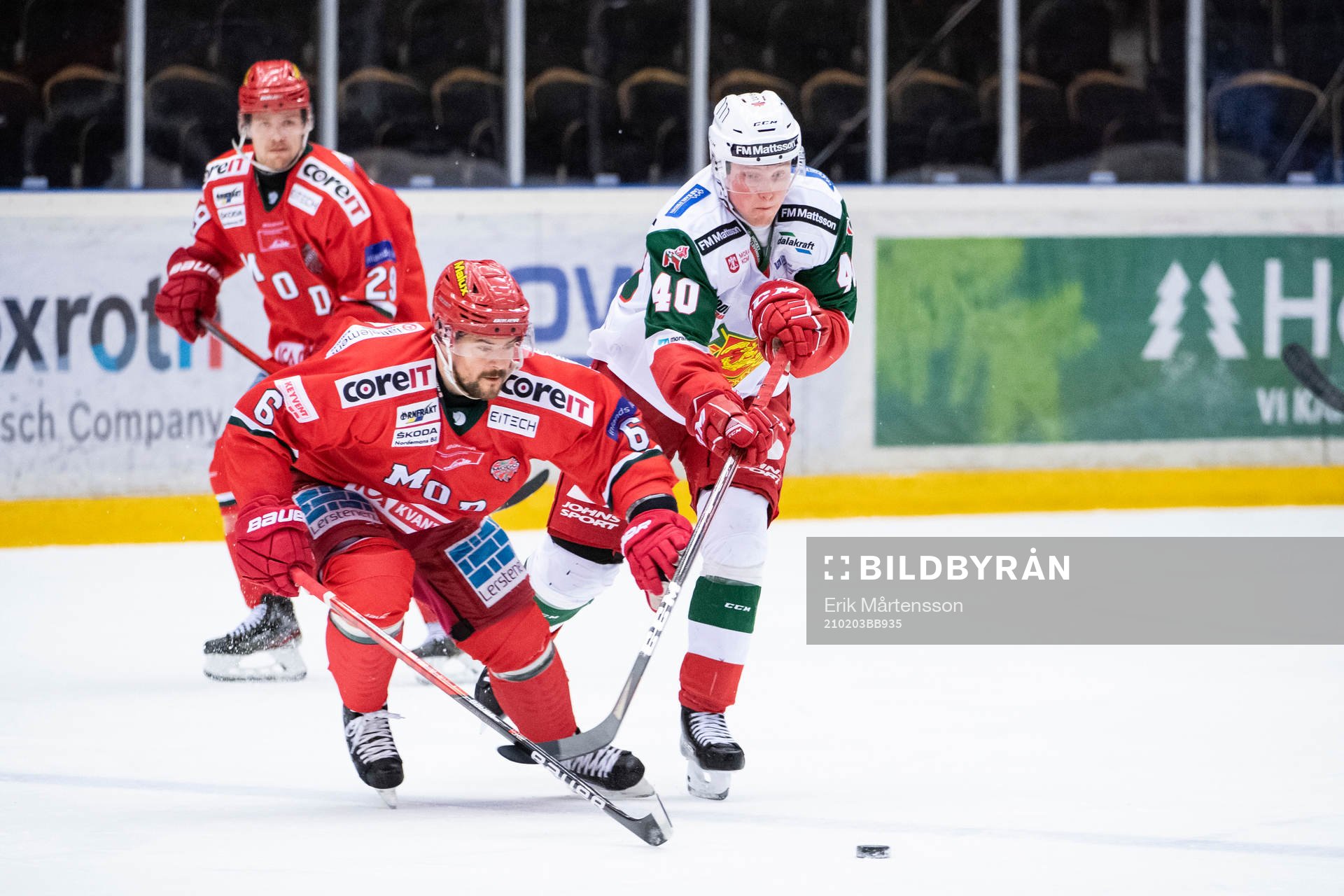 Modos Brendan Mikkelson och Jesper Dahlroth mot Moras Oskar