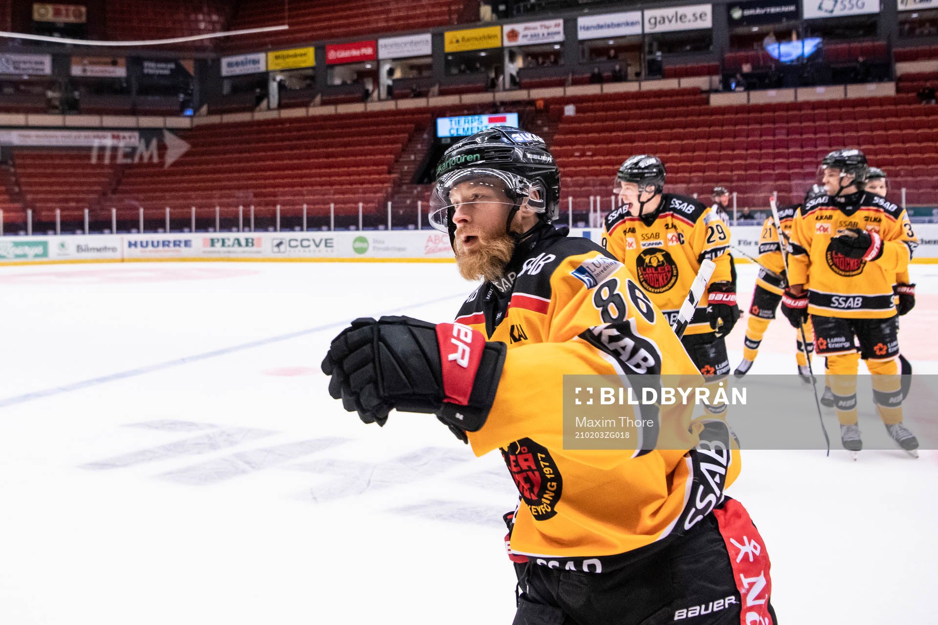 Luleås Linus Klasen jublar