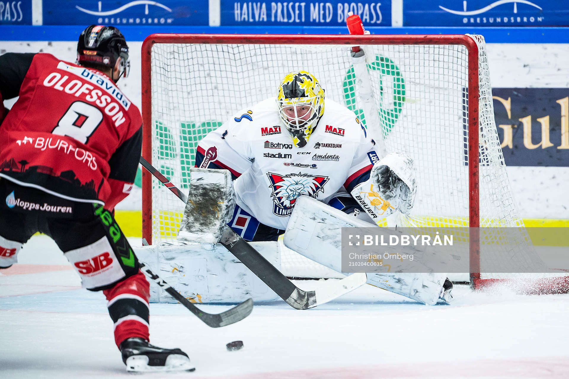 Malmö Redhawks Johan Olofsson innan han gör 2-1 bakom
