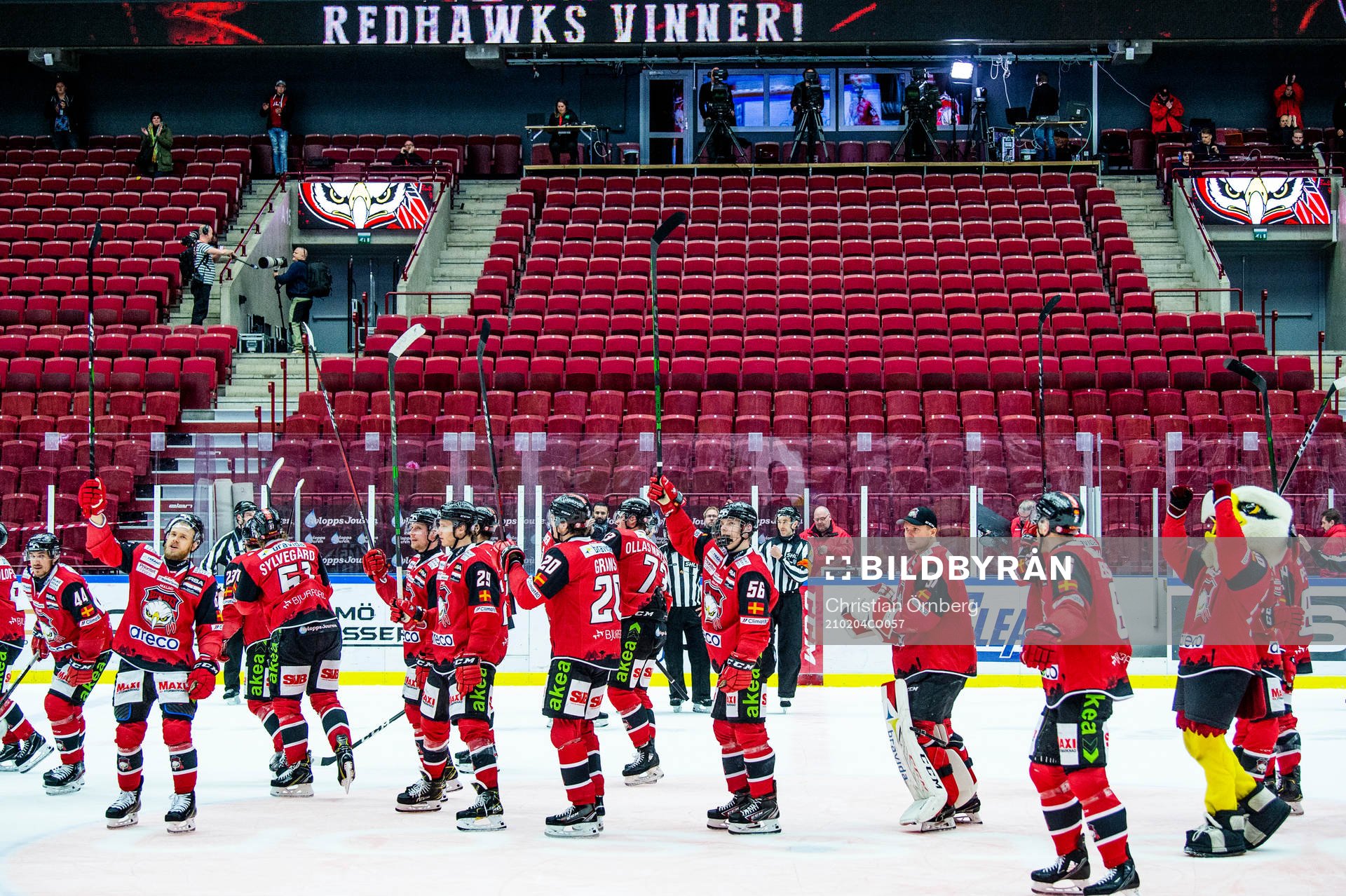 Malmö Redhawks spelare jublar