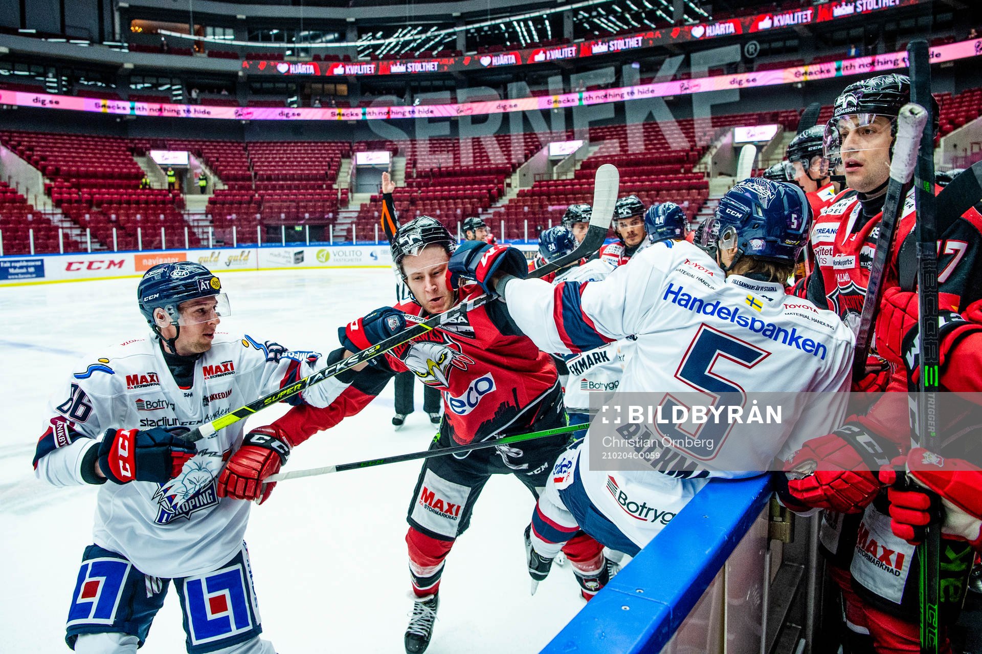 Malmö Redhawks Eric Engstrand i bråk med Linköpings
