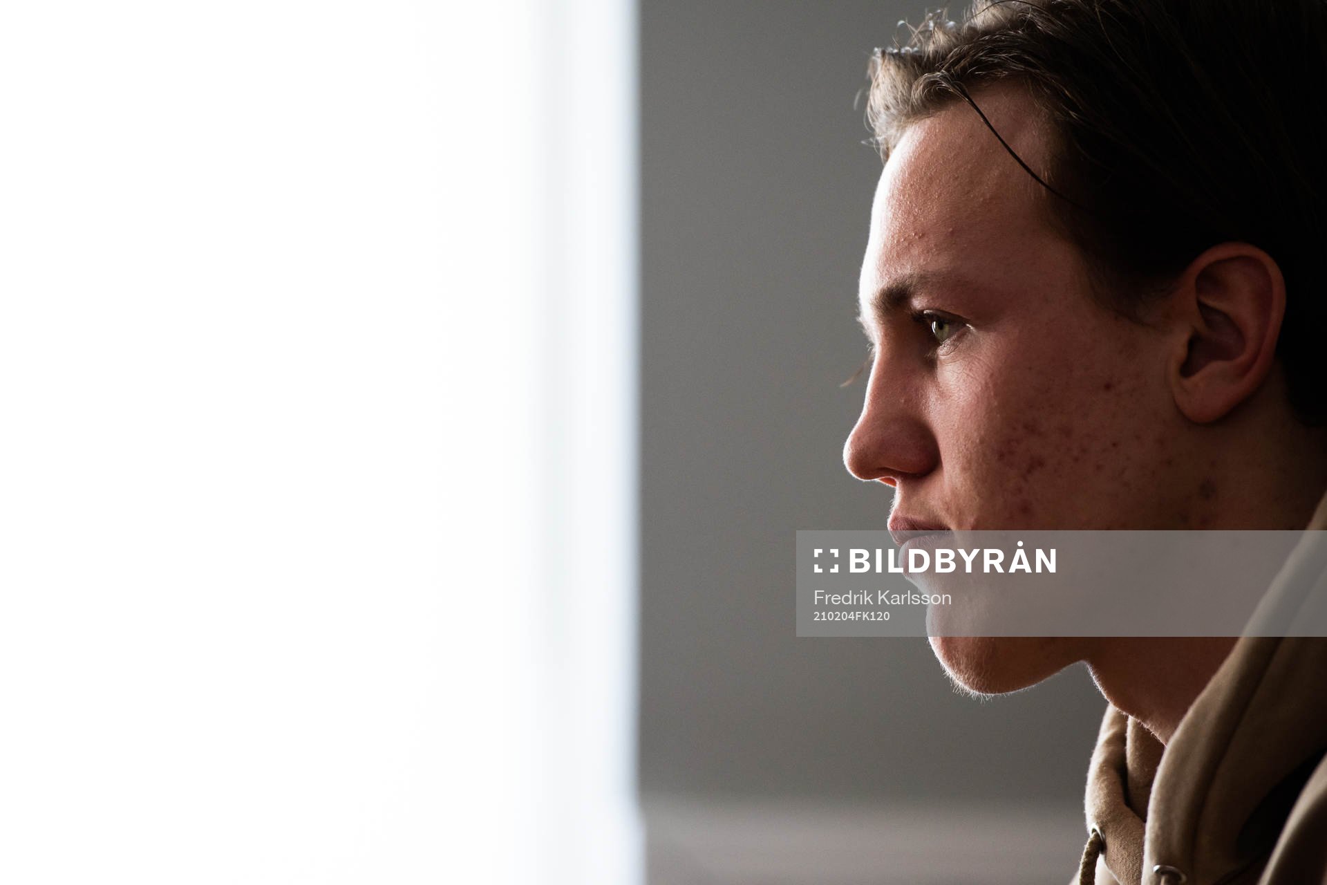 Degerfors IF Adam Carlen blir intervjuad