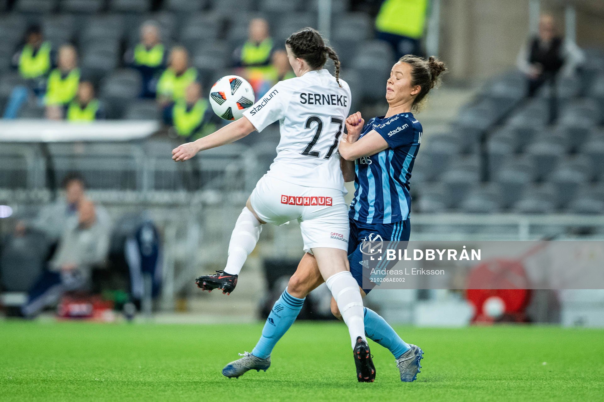 Brommapojkarnas Frida Boriero och Djurgårdens Julia