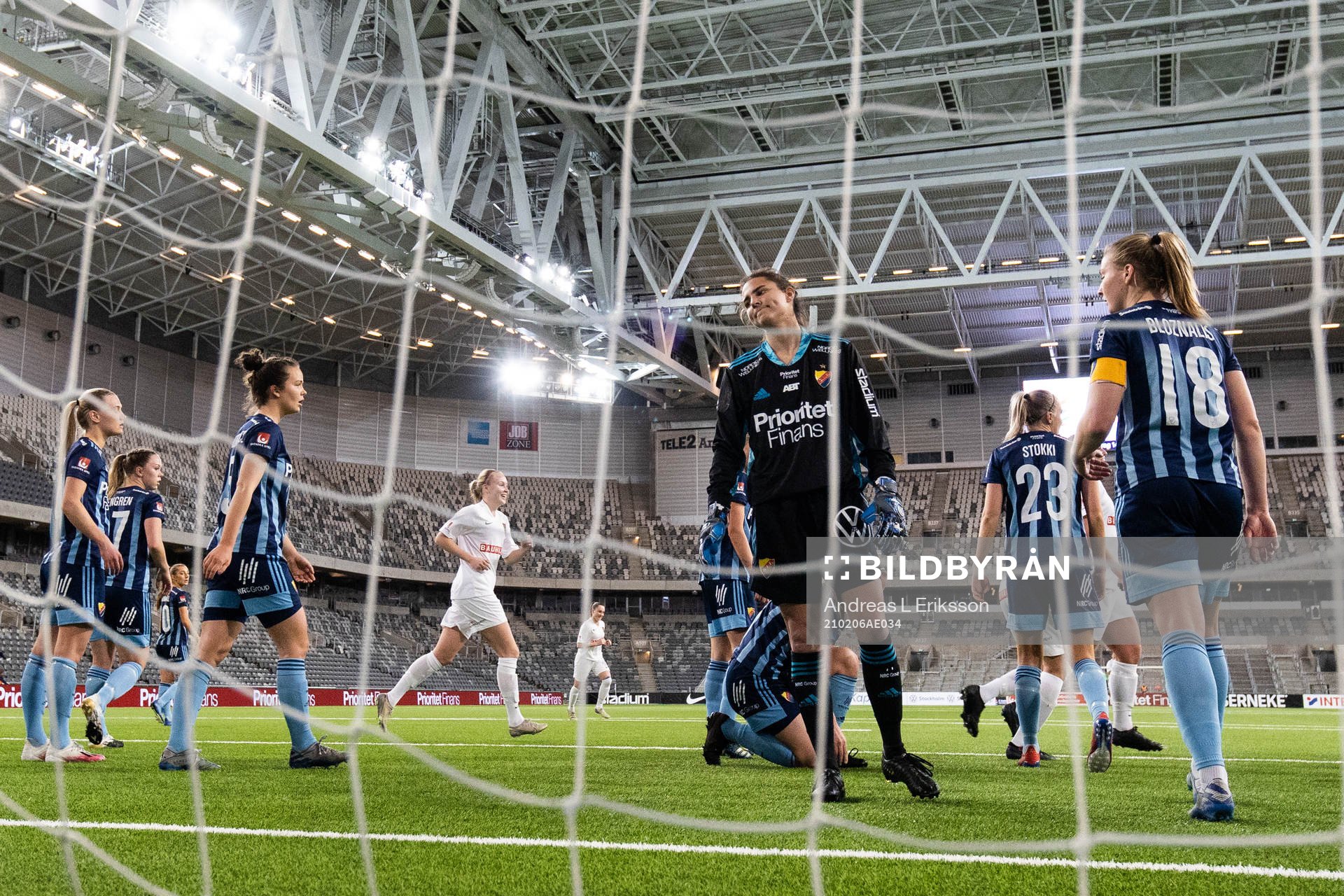 Djurgårdens målvakt Kelsey Daugherty deppar
