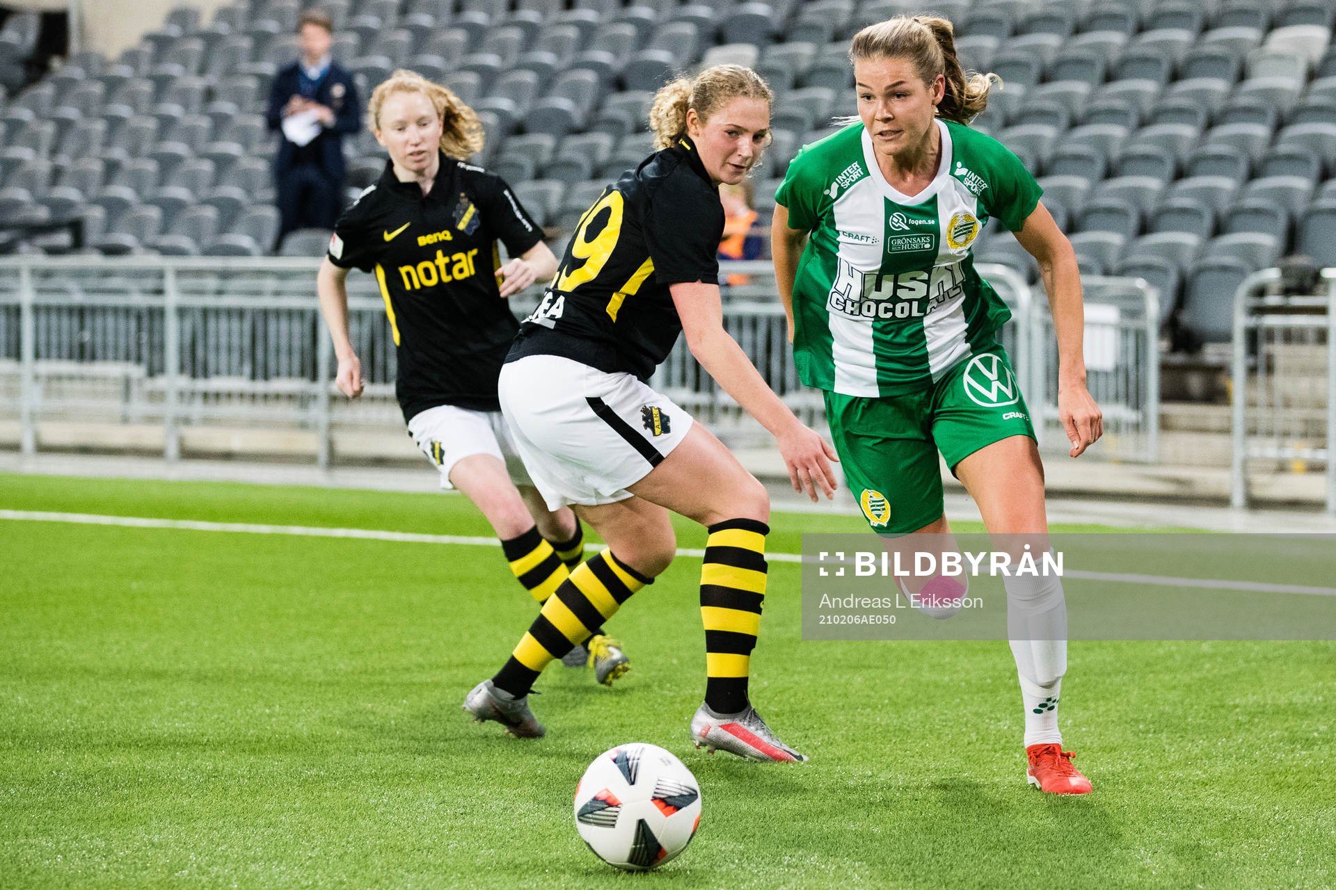 s Julia Laukström och Hammarbys Nina Jakobsson