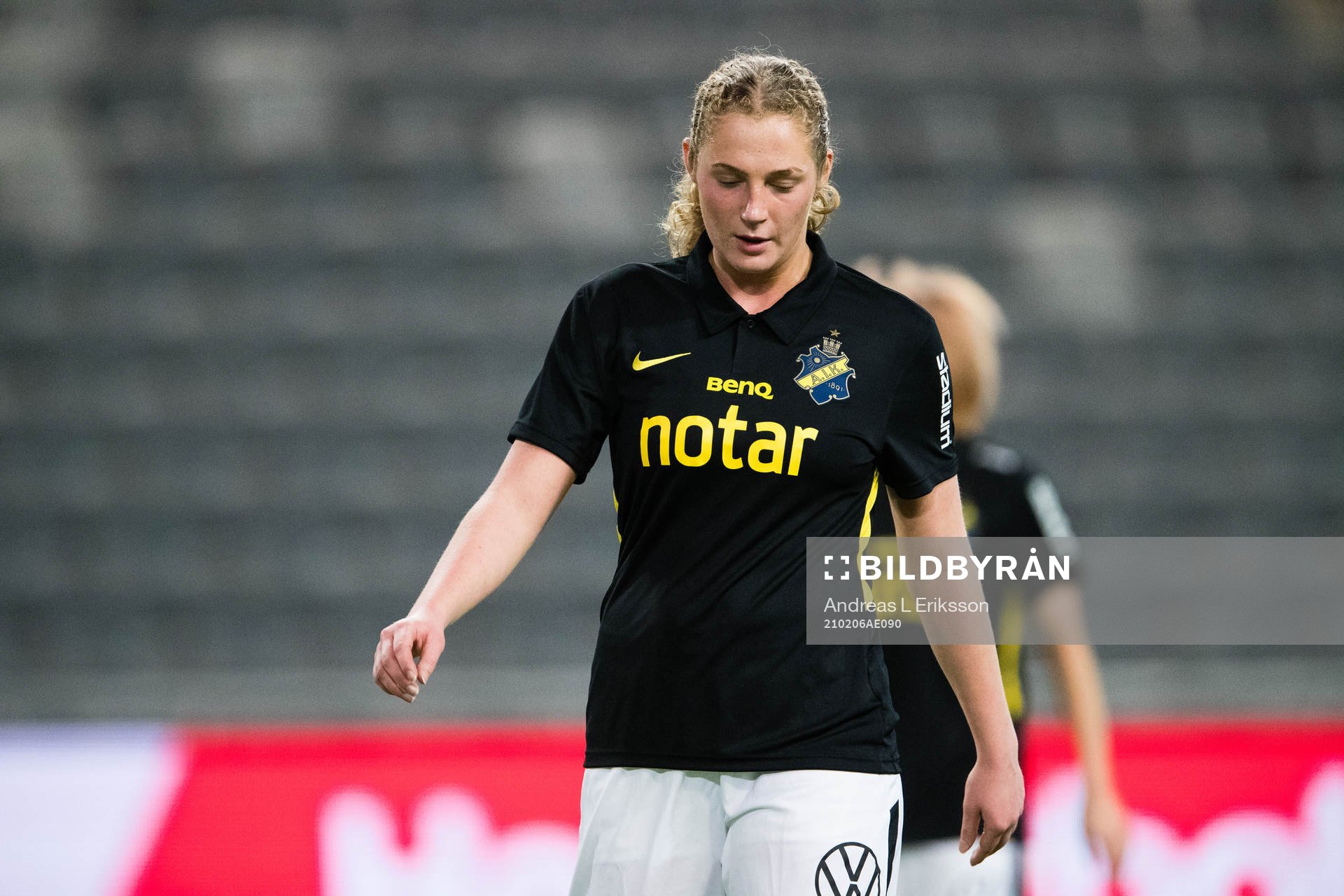 s Julia Laukström