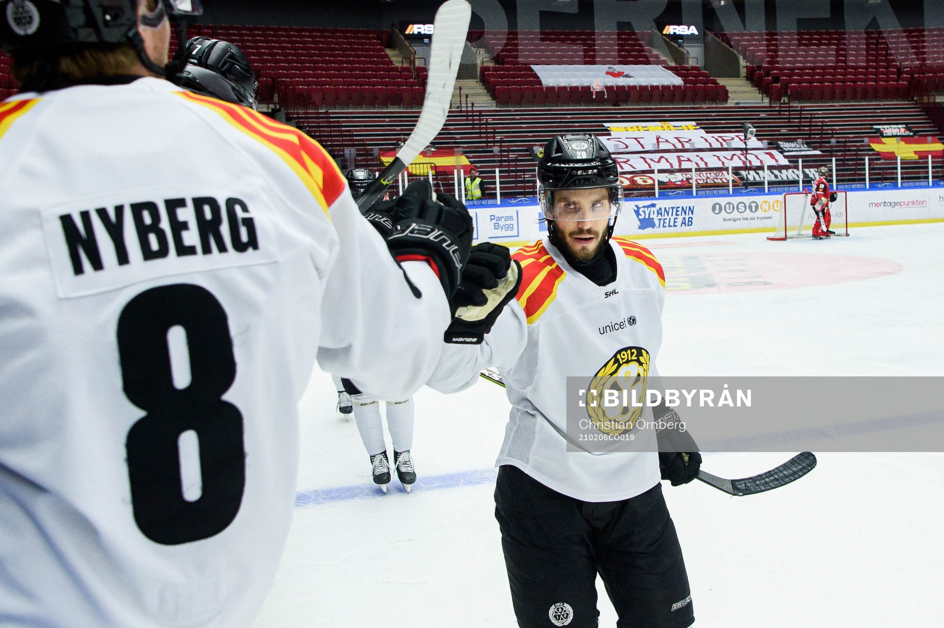 Brynäs Oula Palve jublar
