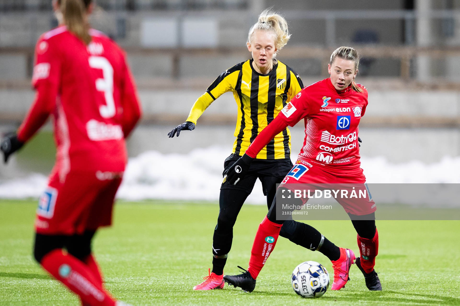 Häckens Molly Johansson och Linköpings Cornelia Kapocs