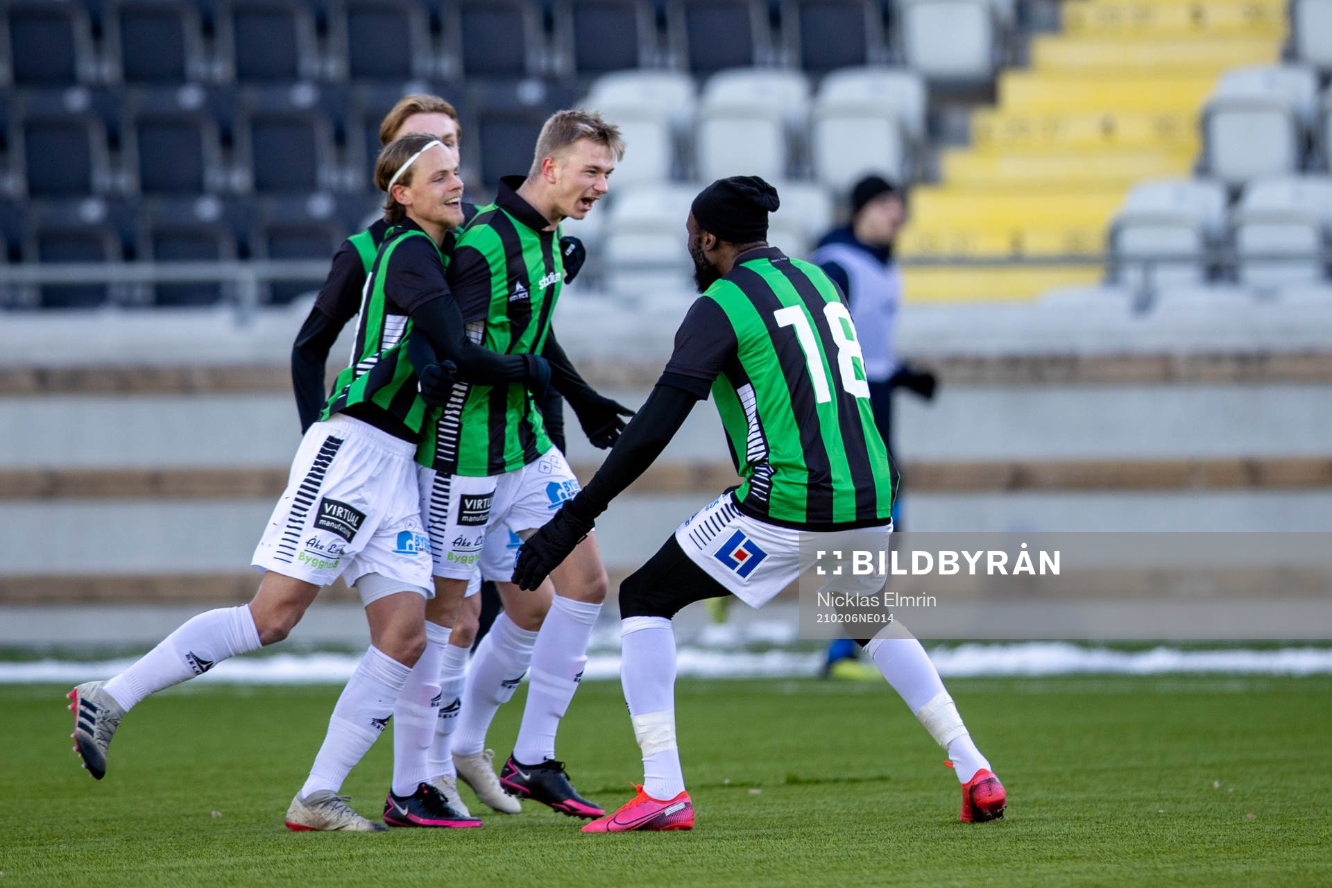 GAIS Theodore Pettersson jublar efter sitt 3-0 mål under fotbollsmatchen i träningsmatchen mellan GAIS och Norrby den 6 februari 2021 i Göteborg.