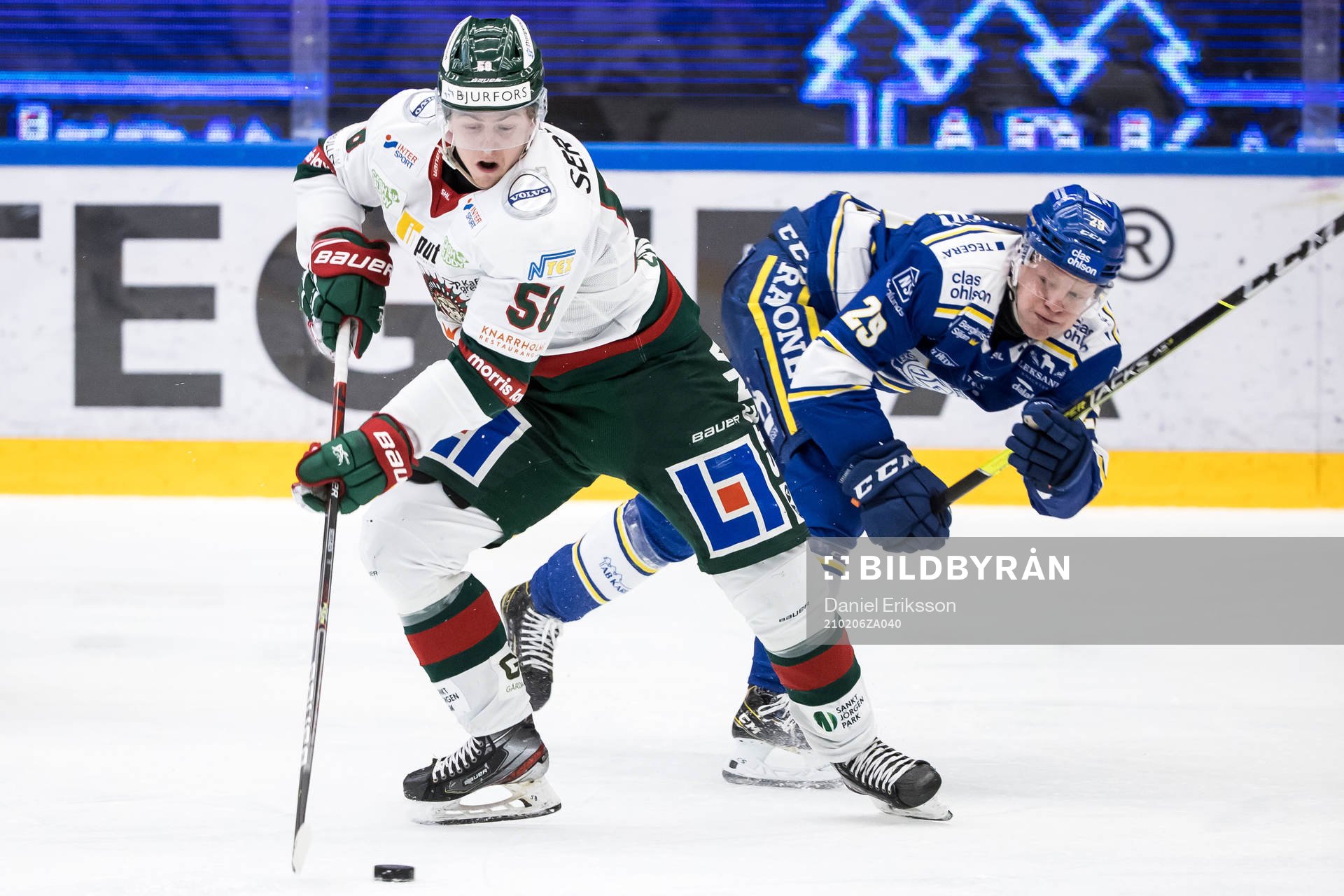 Frölundas Jonathan Sigalet  och Leksands Emil Heineman