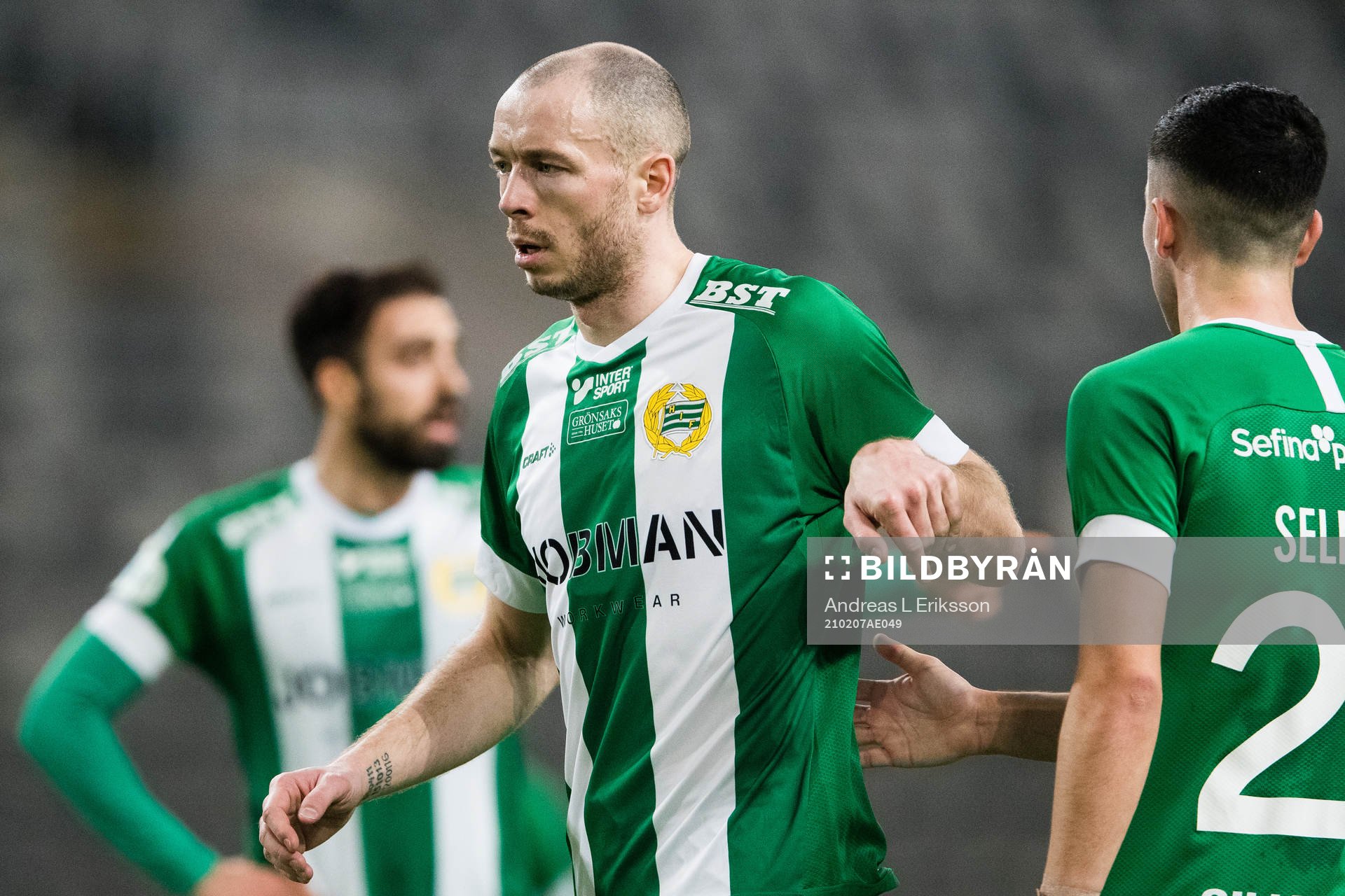 Hammarbys Jon Gudni Fjoluson och Hammarbys Astrit Selmani