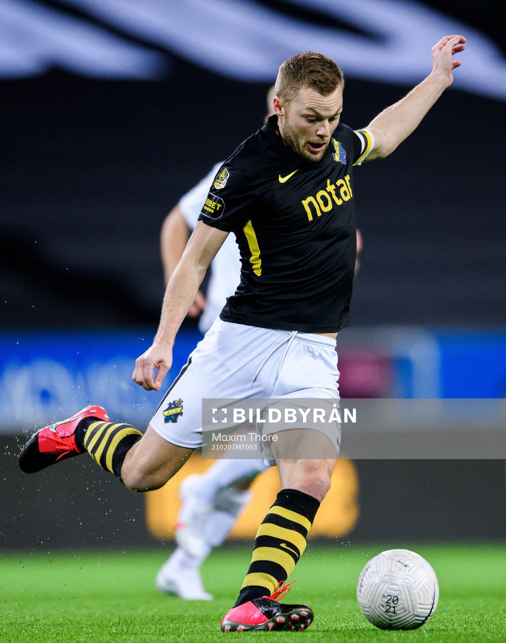 s Sebastian Larsson