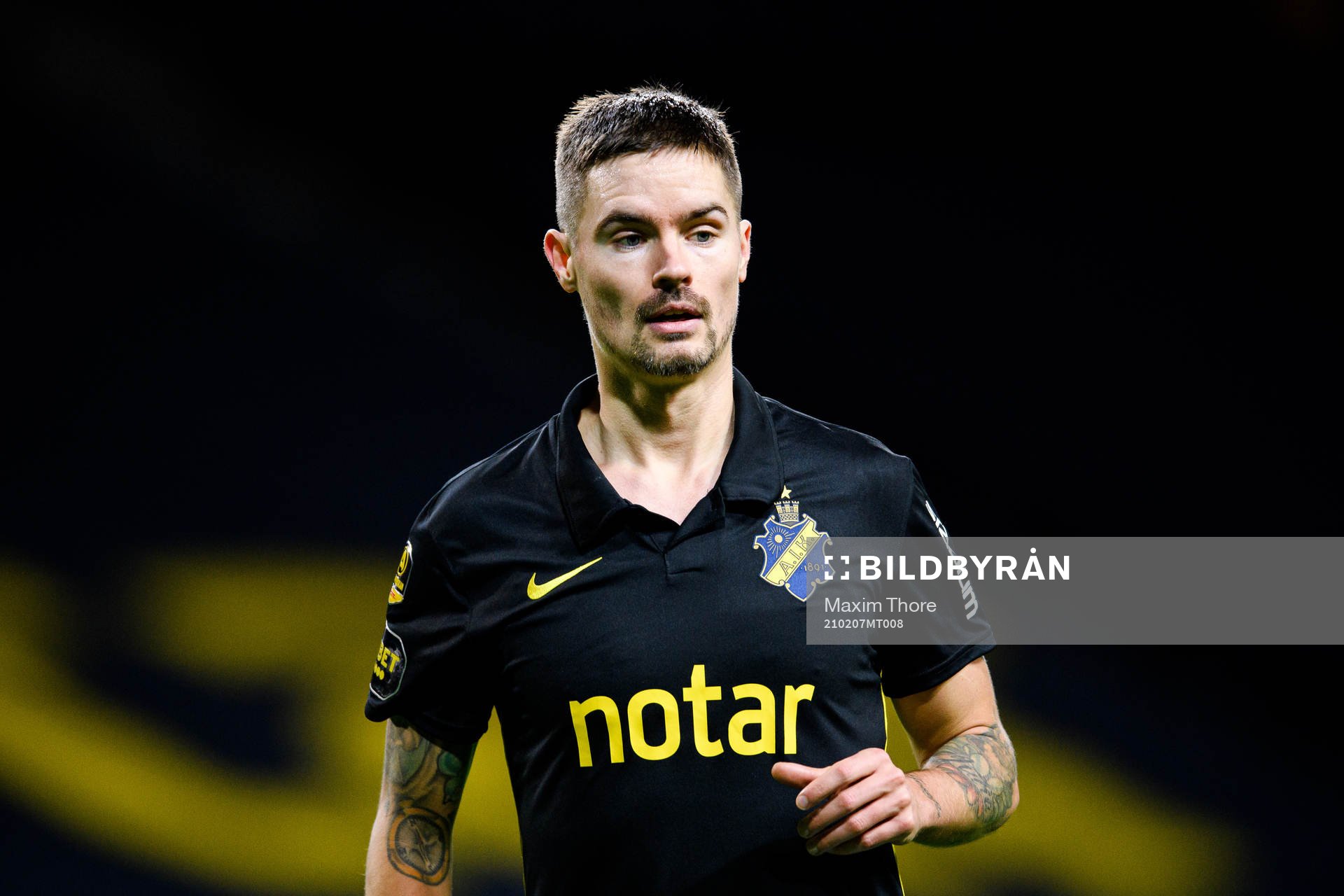 s Mikael Lustig