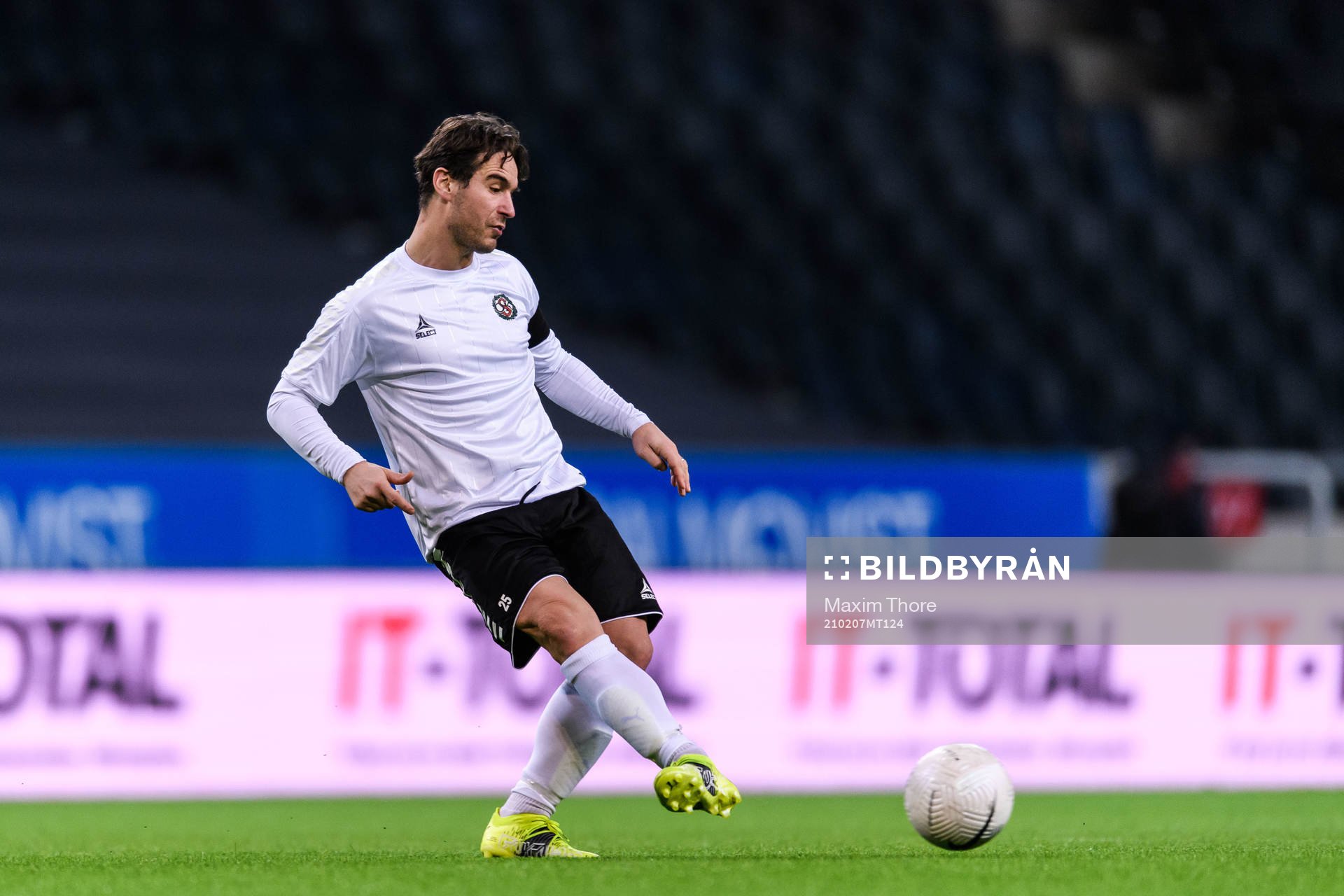 Örebros Nordin Gerzic