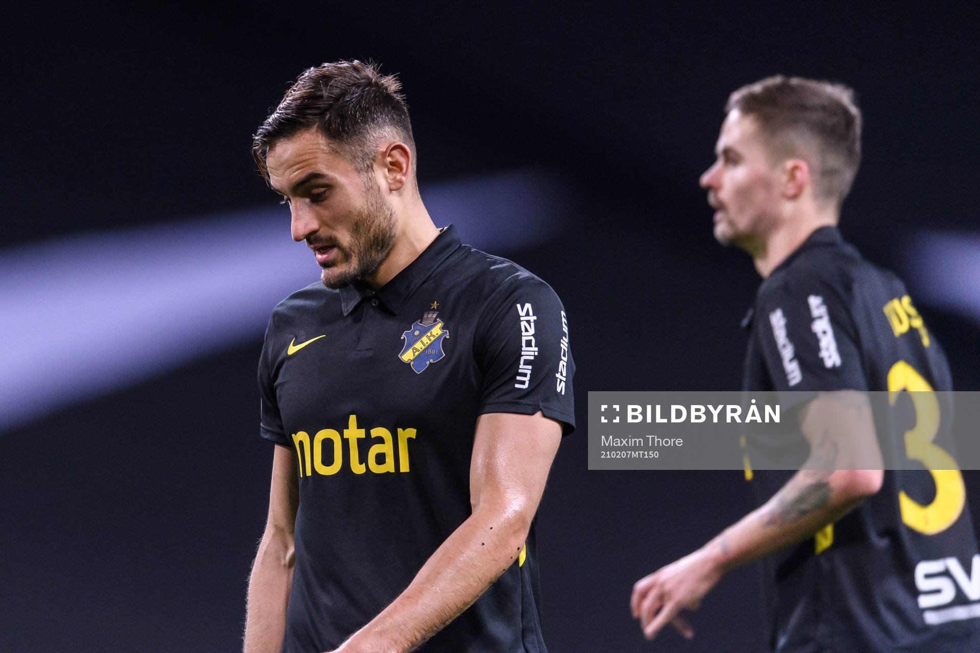 s Sotirios Papagiannopoulos och AIK:s Mikael Lustig