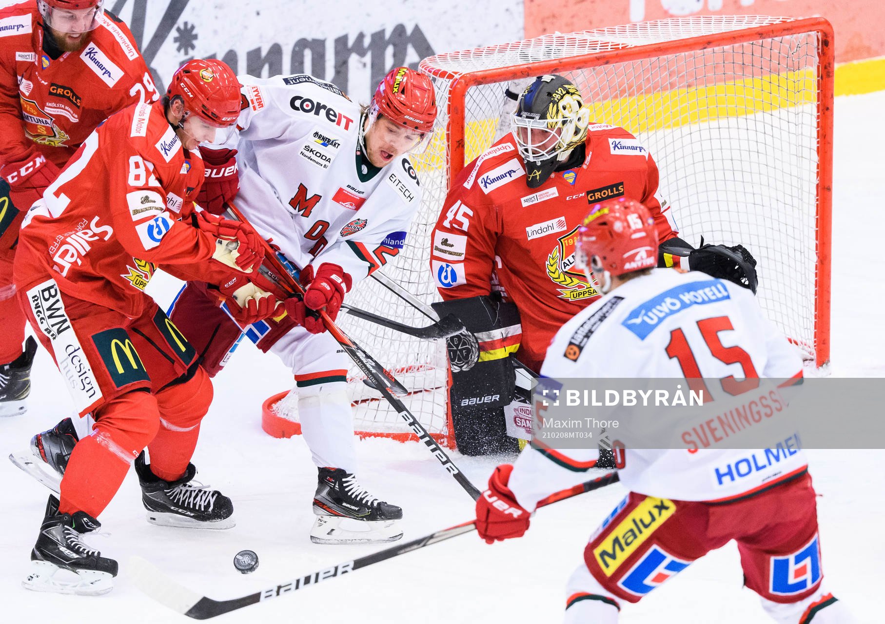 Almtunas målvakt Viktor Andrén