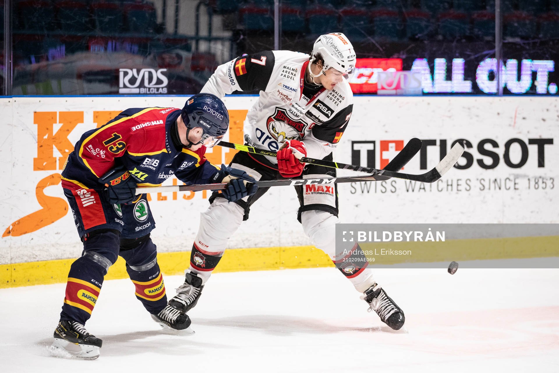 Djurgårdens Kalle Östman och Malmö Redhawks Oliver