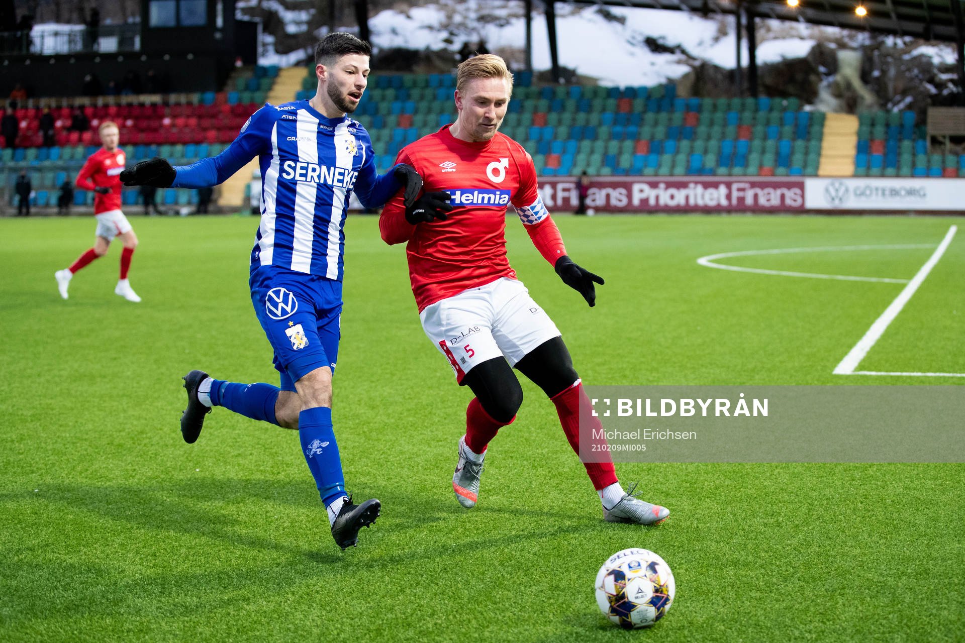 IFK Göteborgs Kevin Yakob och Degerfors Oliver Ekroth