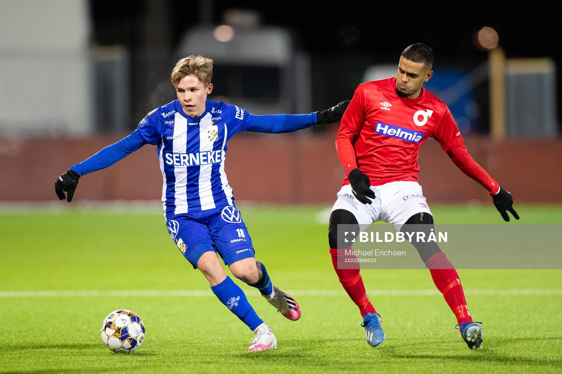 IFK Göteborgs Isak Dahlqvist och Degerfors Adhavan