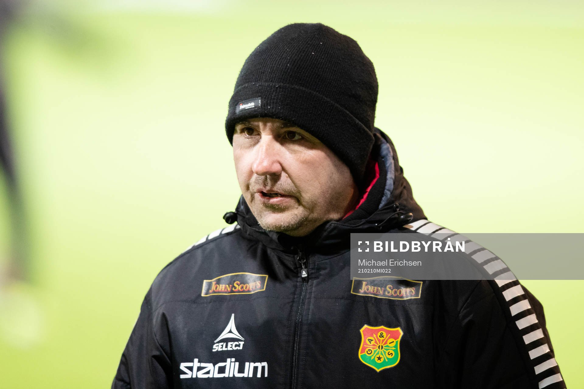 GAIS tränare Stefan Jacobsson innan träningsmatchen i