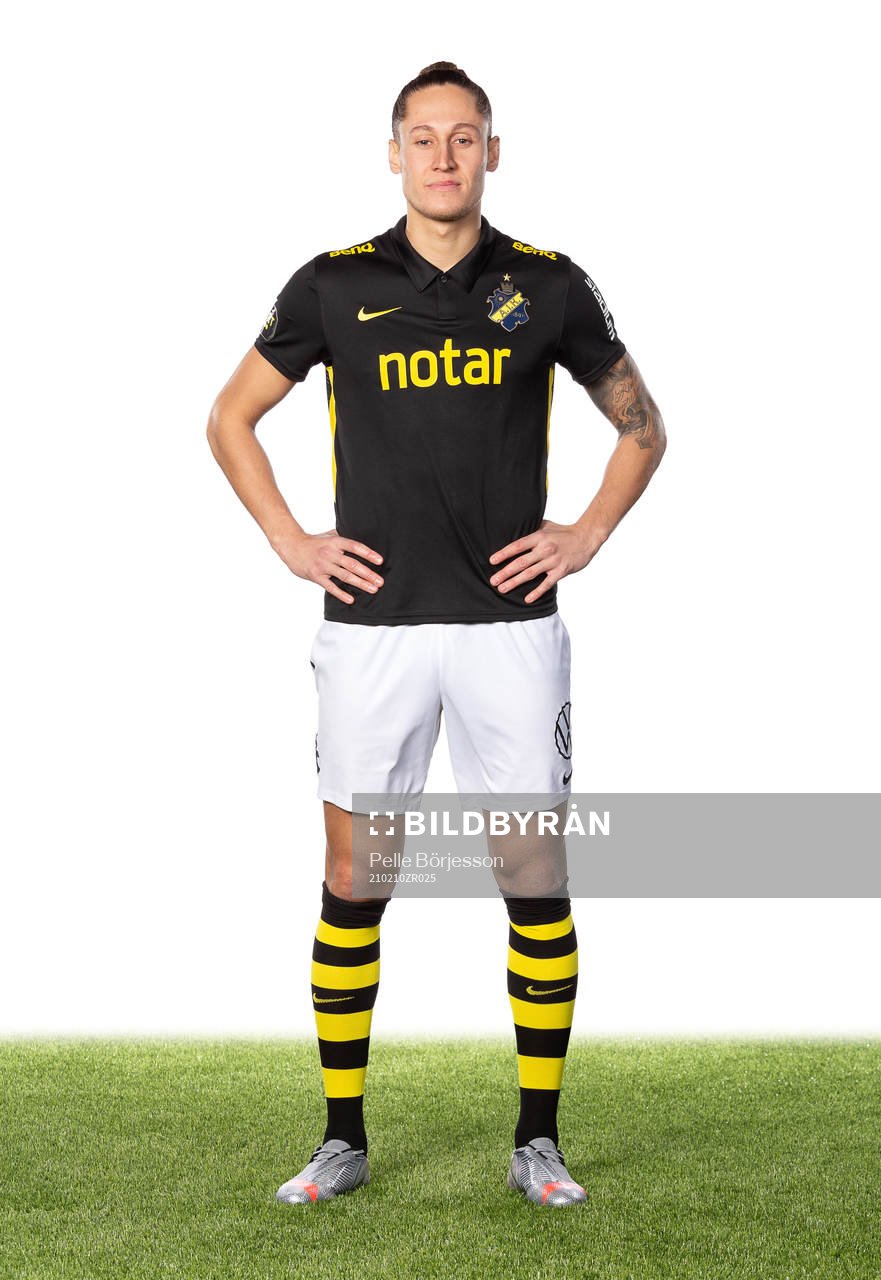 AIK:s Felix Michel Melki poserar för ett porträtt den 10 februari 2021 i Stockholm.