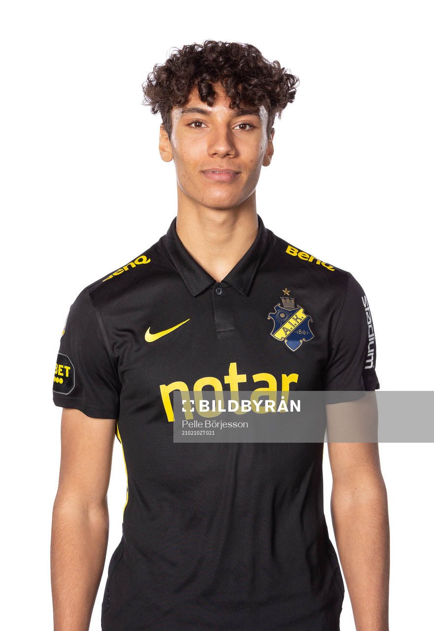 s Robin Tihi