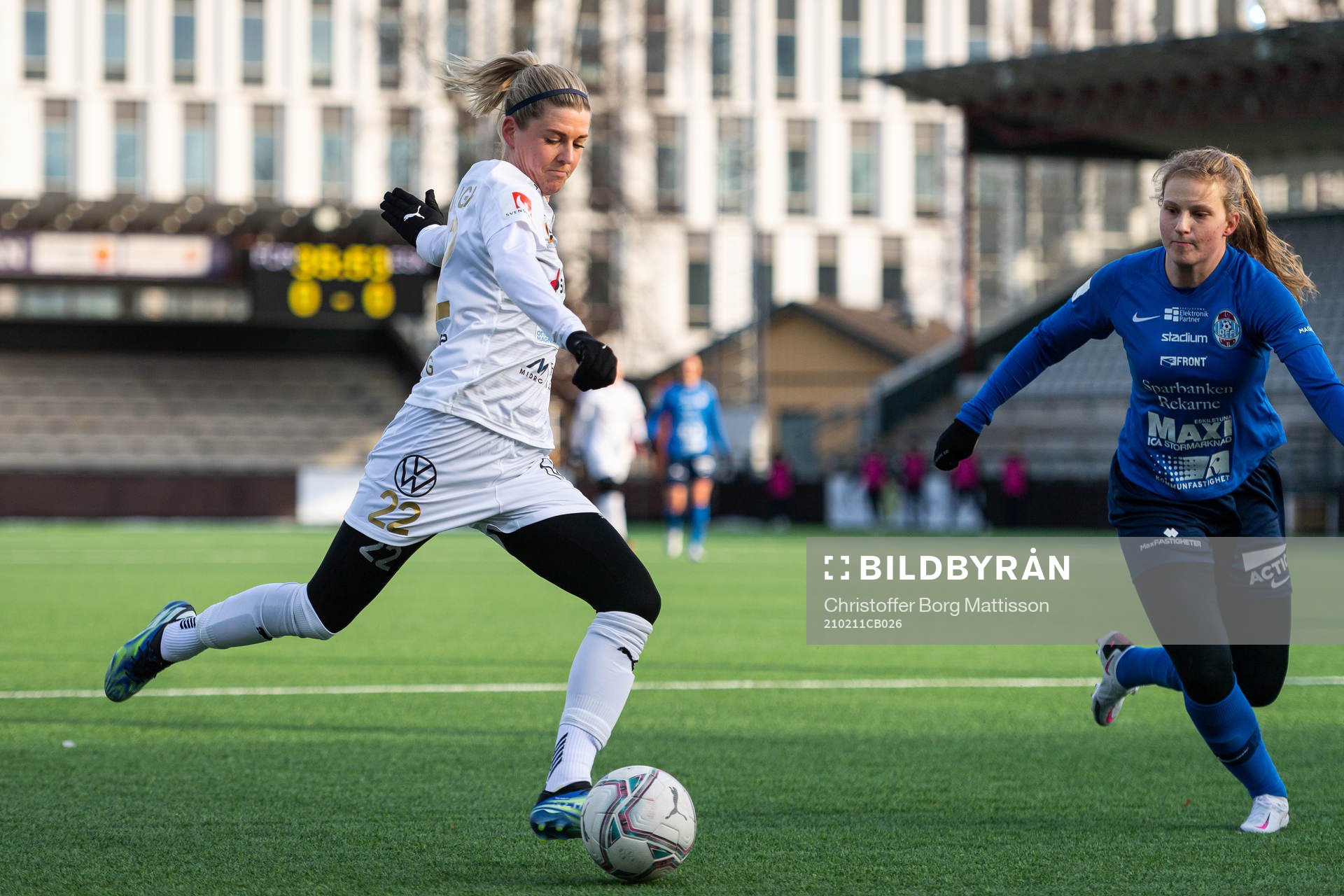 Rosengårds Olivia Schough och Eskilstunas Elise Stenevik