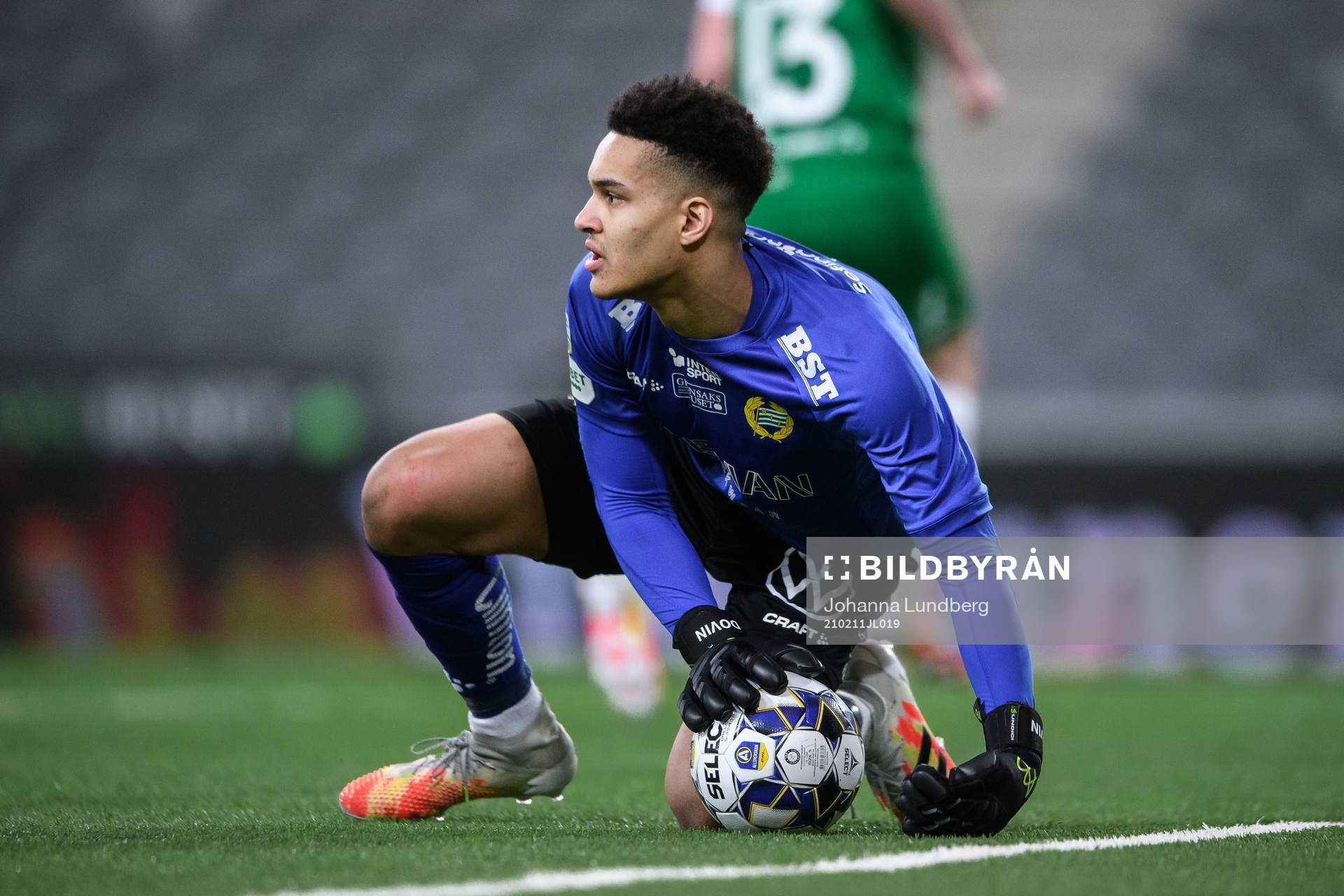 Hammarbys målvakt Oliver Dovin