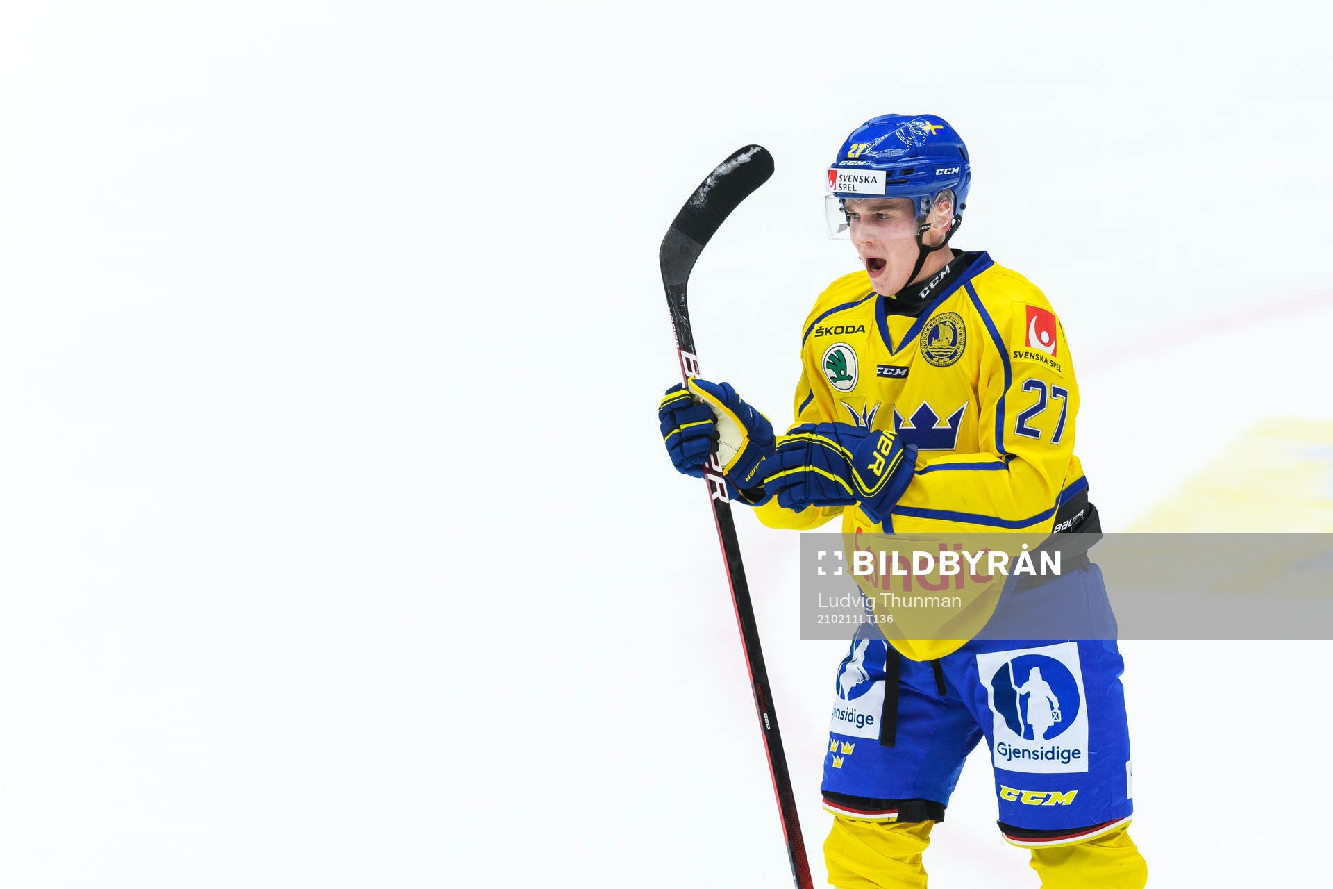 Nils Lundkvist of Sweden celebrates