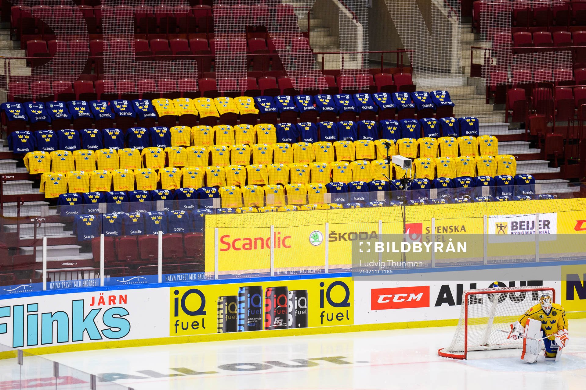 Goalkeeper Viktor Fasth of Sweden