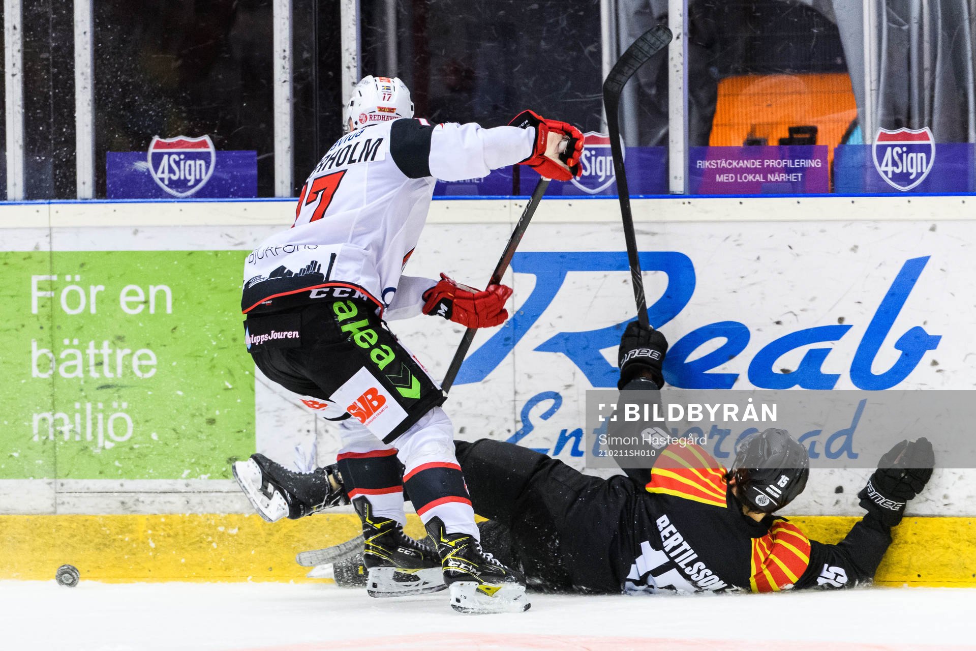 Malmö Redhawks Pathrik Westerholm och Brynäs Simon